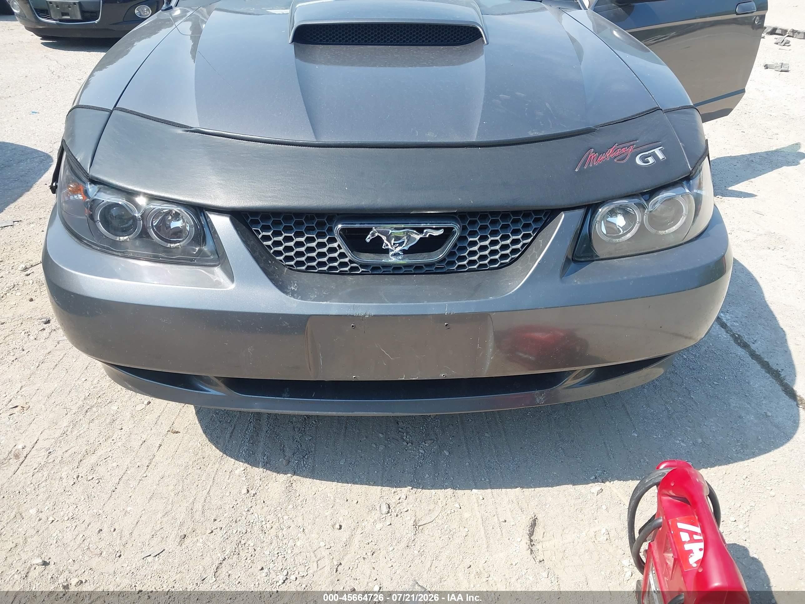 2004 Ford Mustang Gt Серый vin: 1FAFP42X14F143572