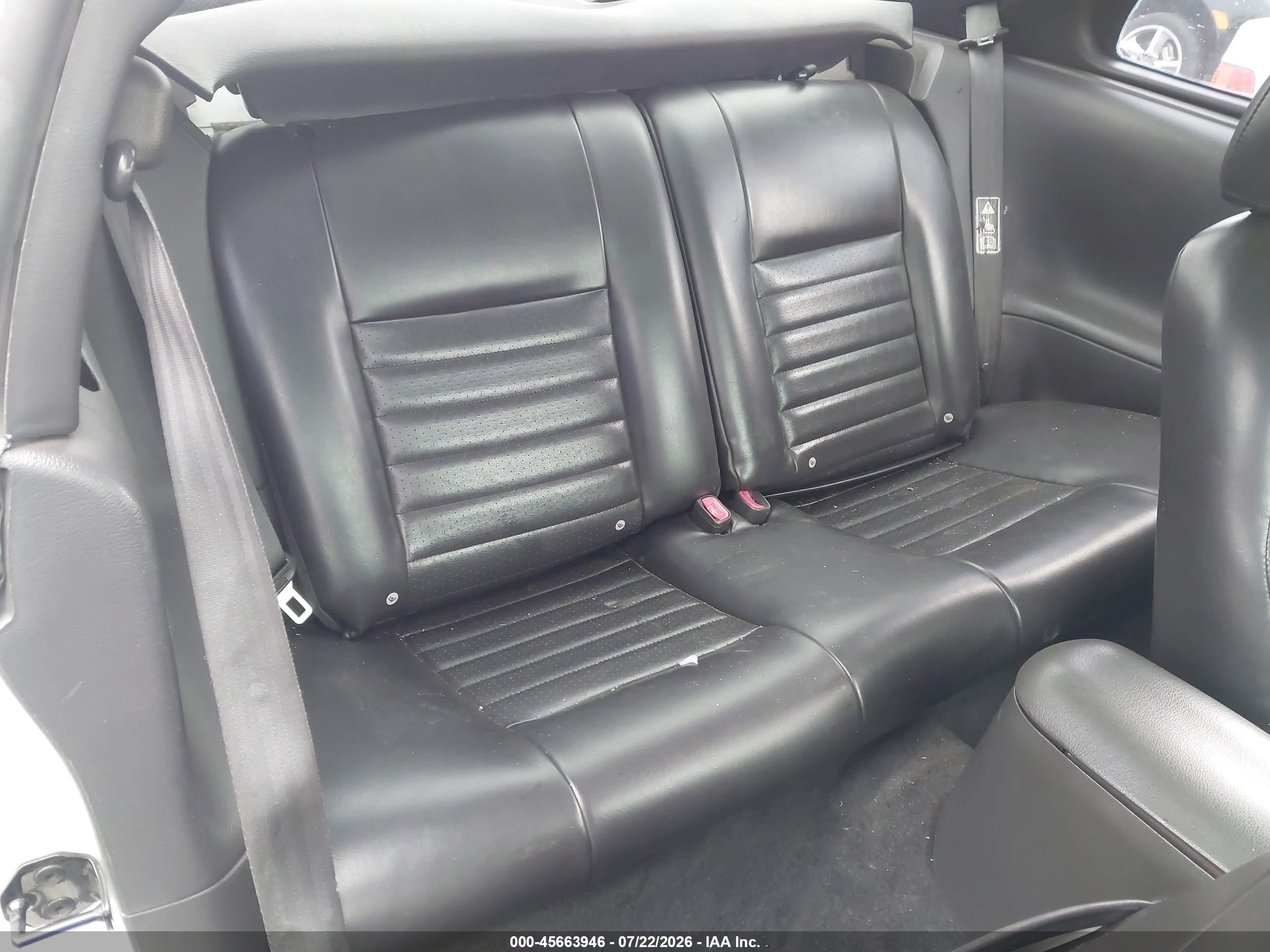 2003 Ford Mustang Gt White vin: 1FAFP42X23F347795