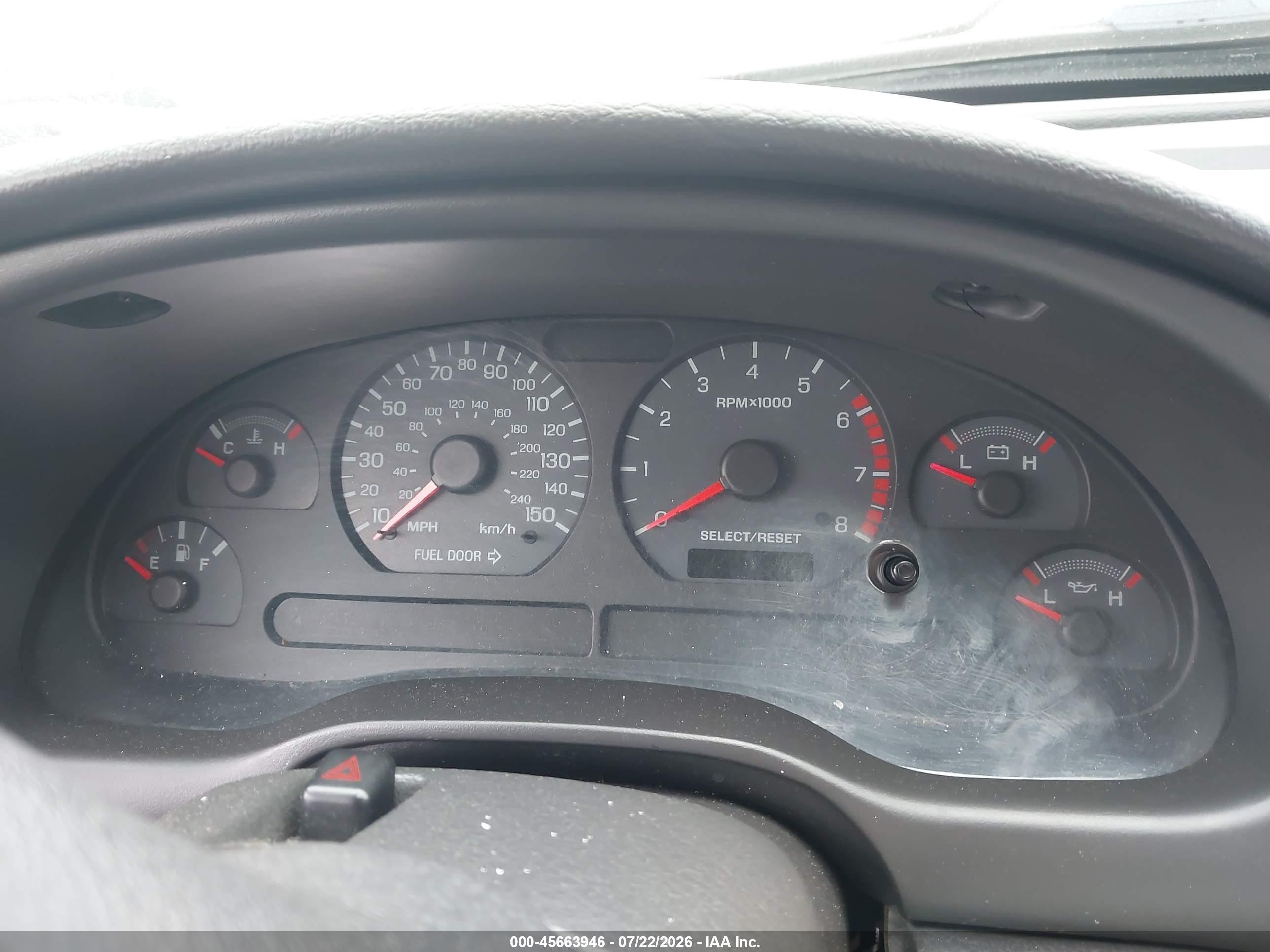 2003 Ford Mustang Gt White vin: 1FAFP42X23F347795