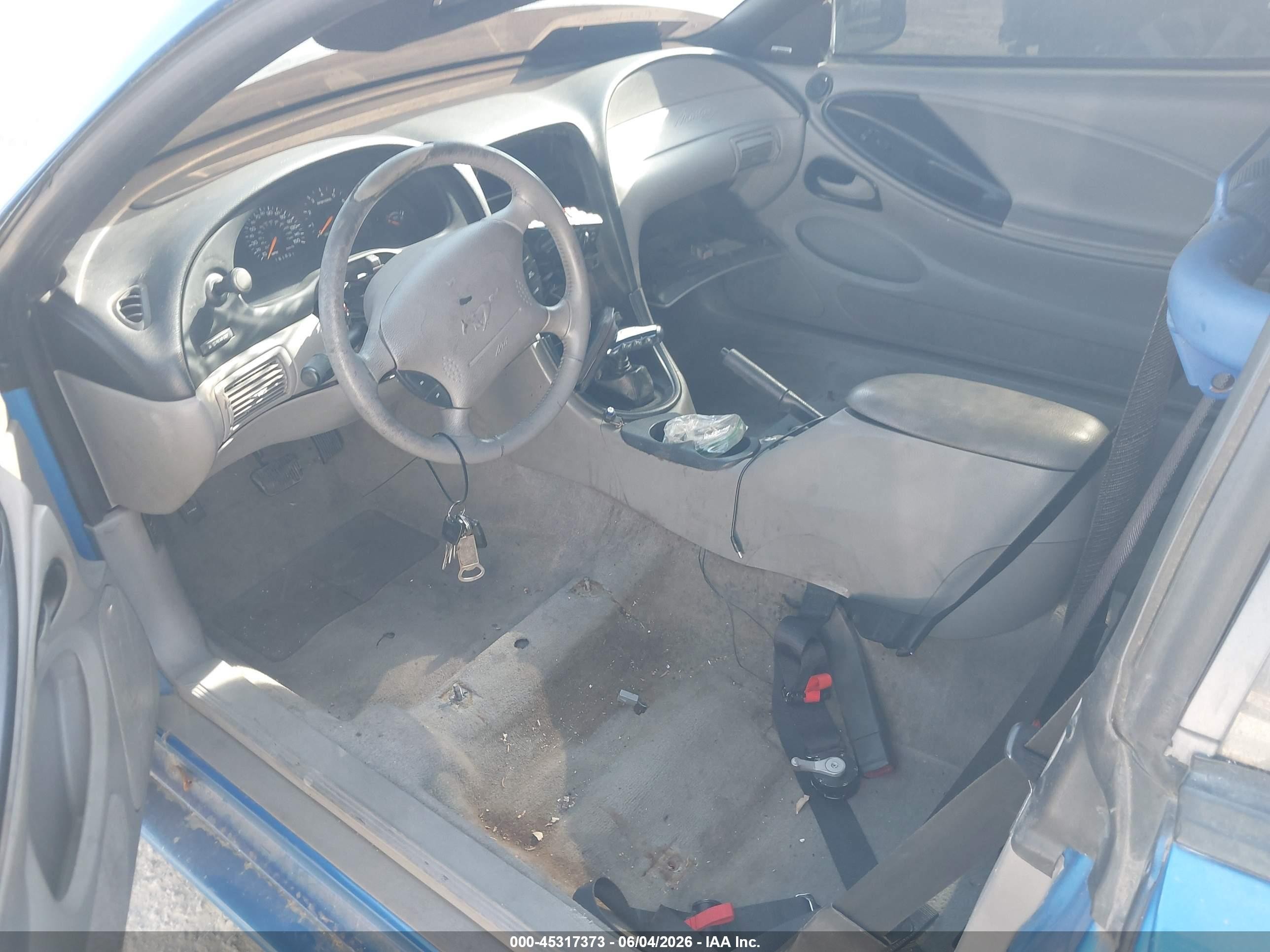1998 Ford Mustang Gt Blue vin: 1FAFP42X2WF103682