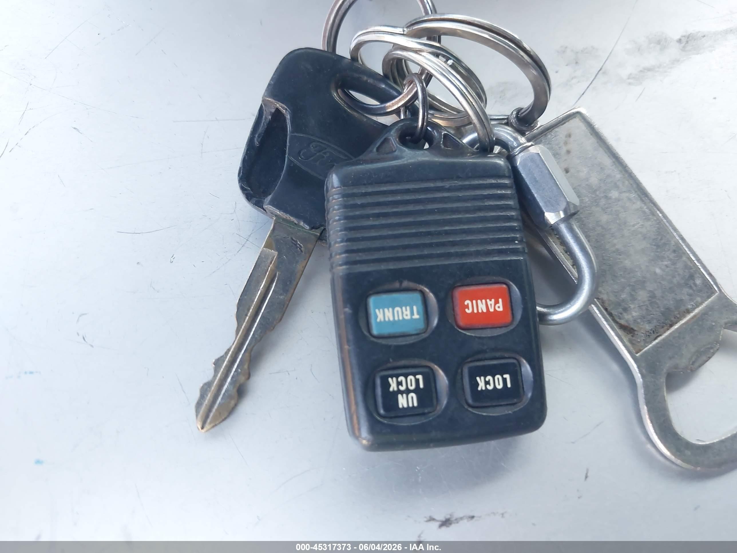 1998 Ford Mustang Gt Blue vin: 1FAFP42X2WF103682
