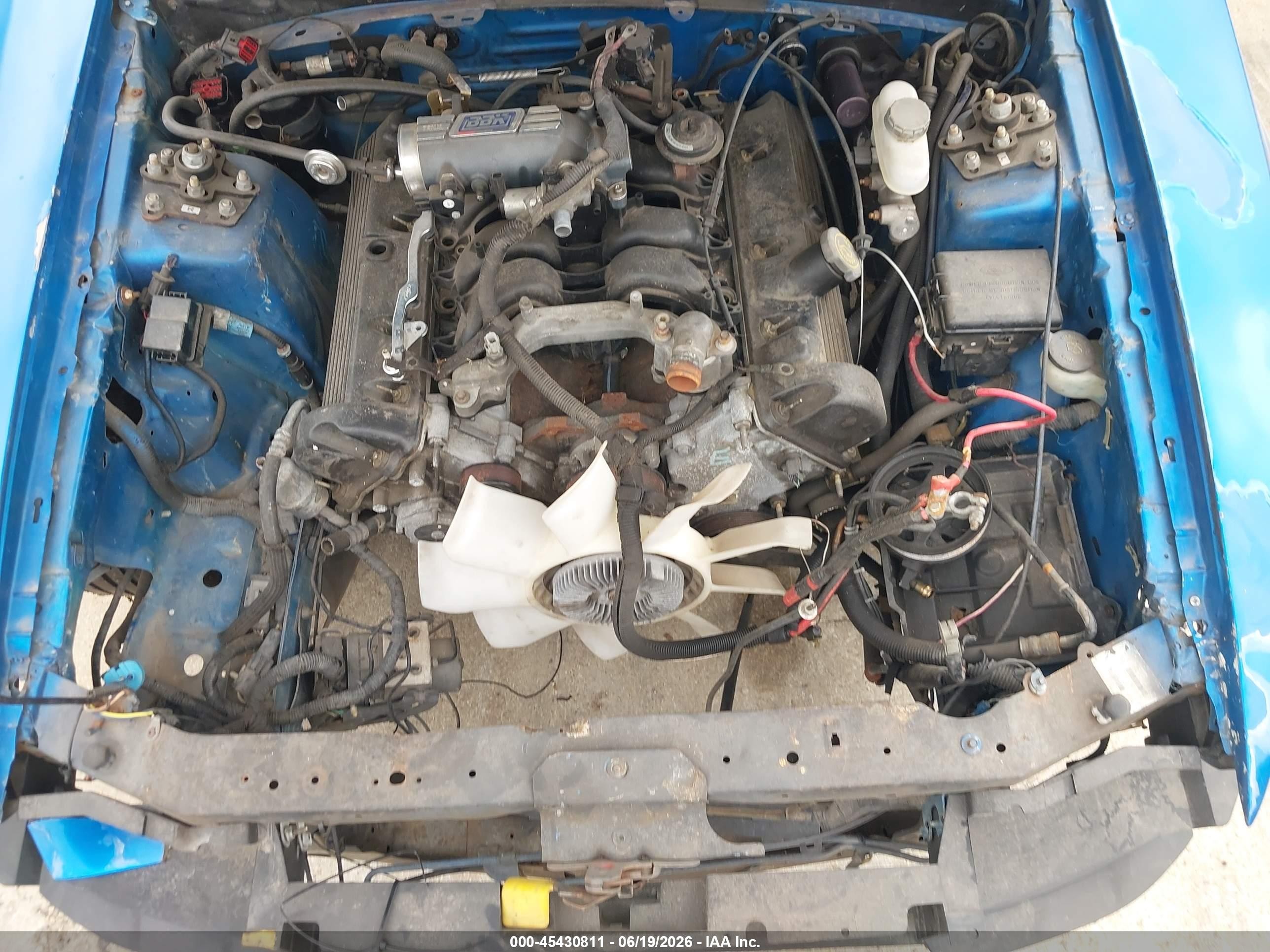 2000 Ford Mustang Gt Blue vin: 1FAFP42X3YF156975