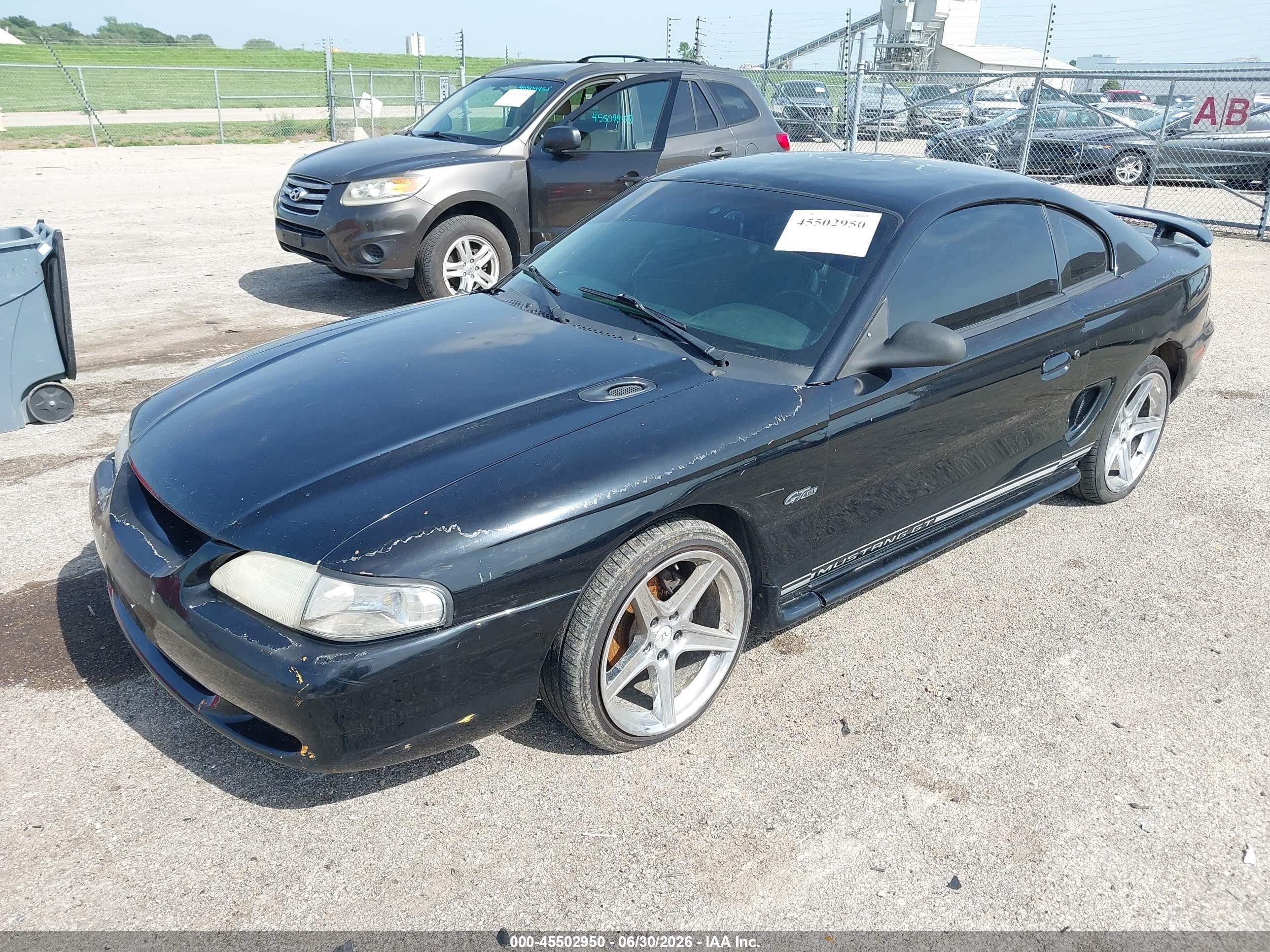 1998 Ford Mustang Gt Черный vin: 1FAFP42X4WF221037