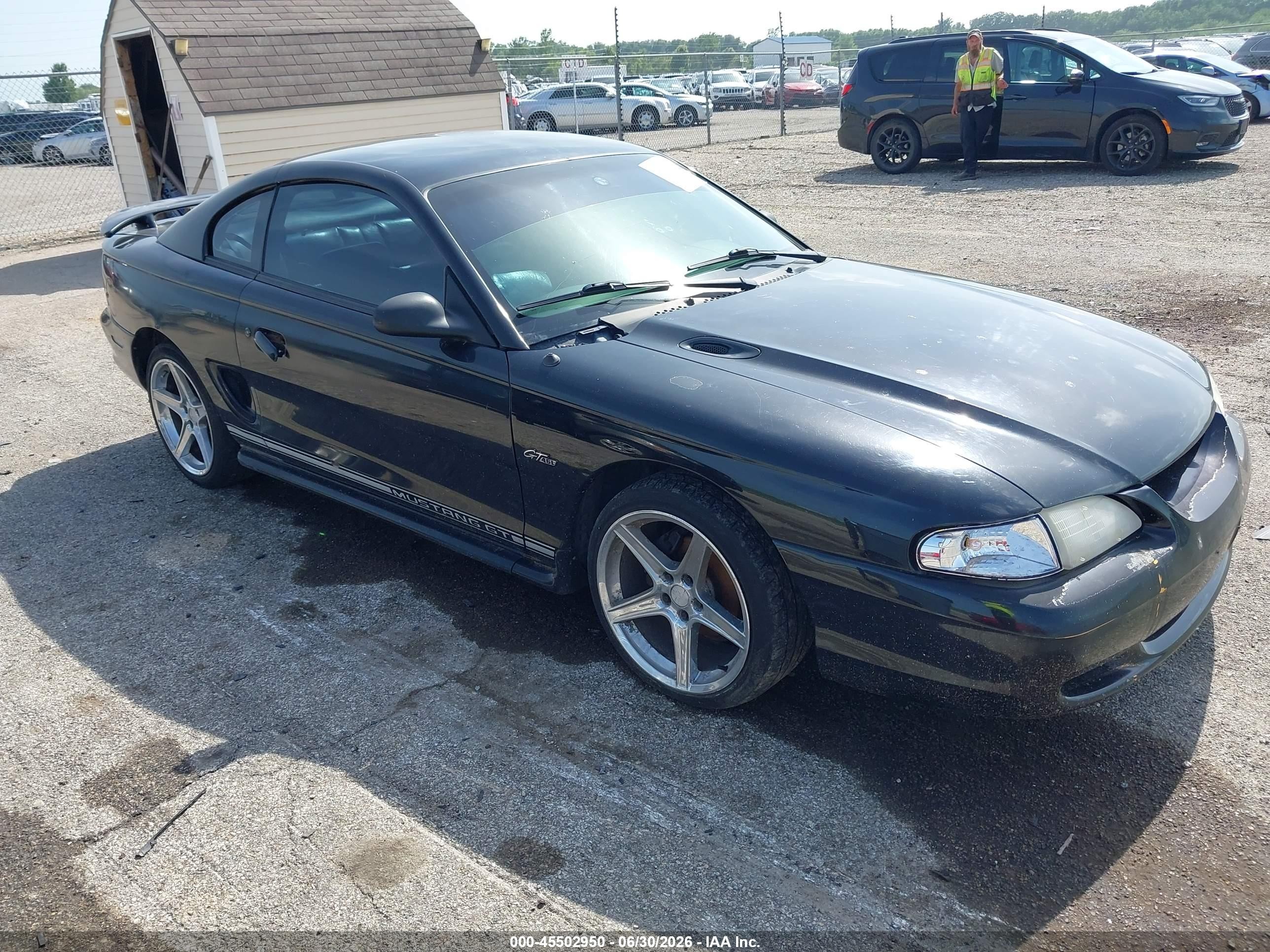 1998 Ford Mustang Gt Черный vin: 1FAFP42X4WF221037