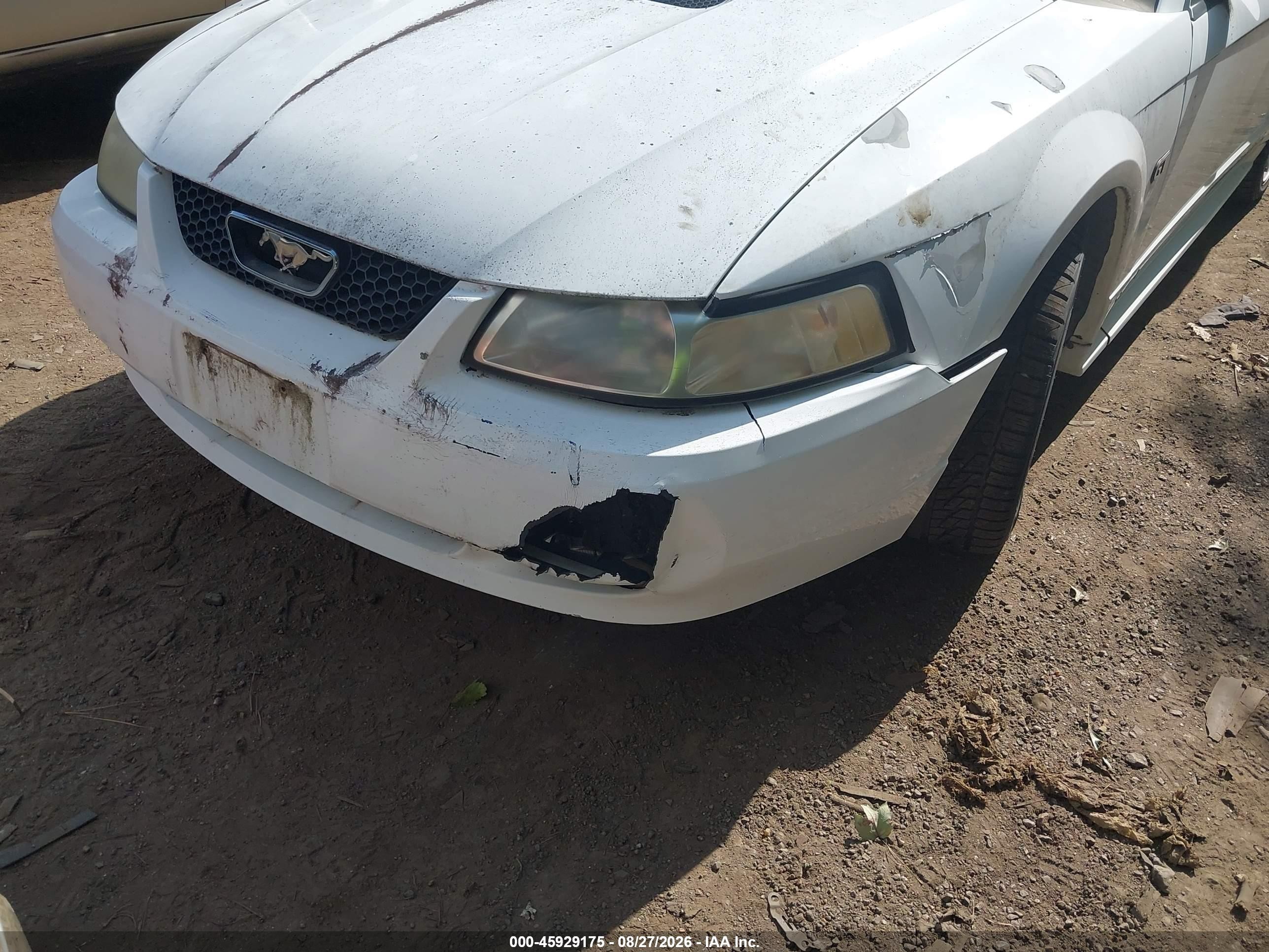 2000 Ford Mustang Gt White vin: 1FAFP42X4YF115934