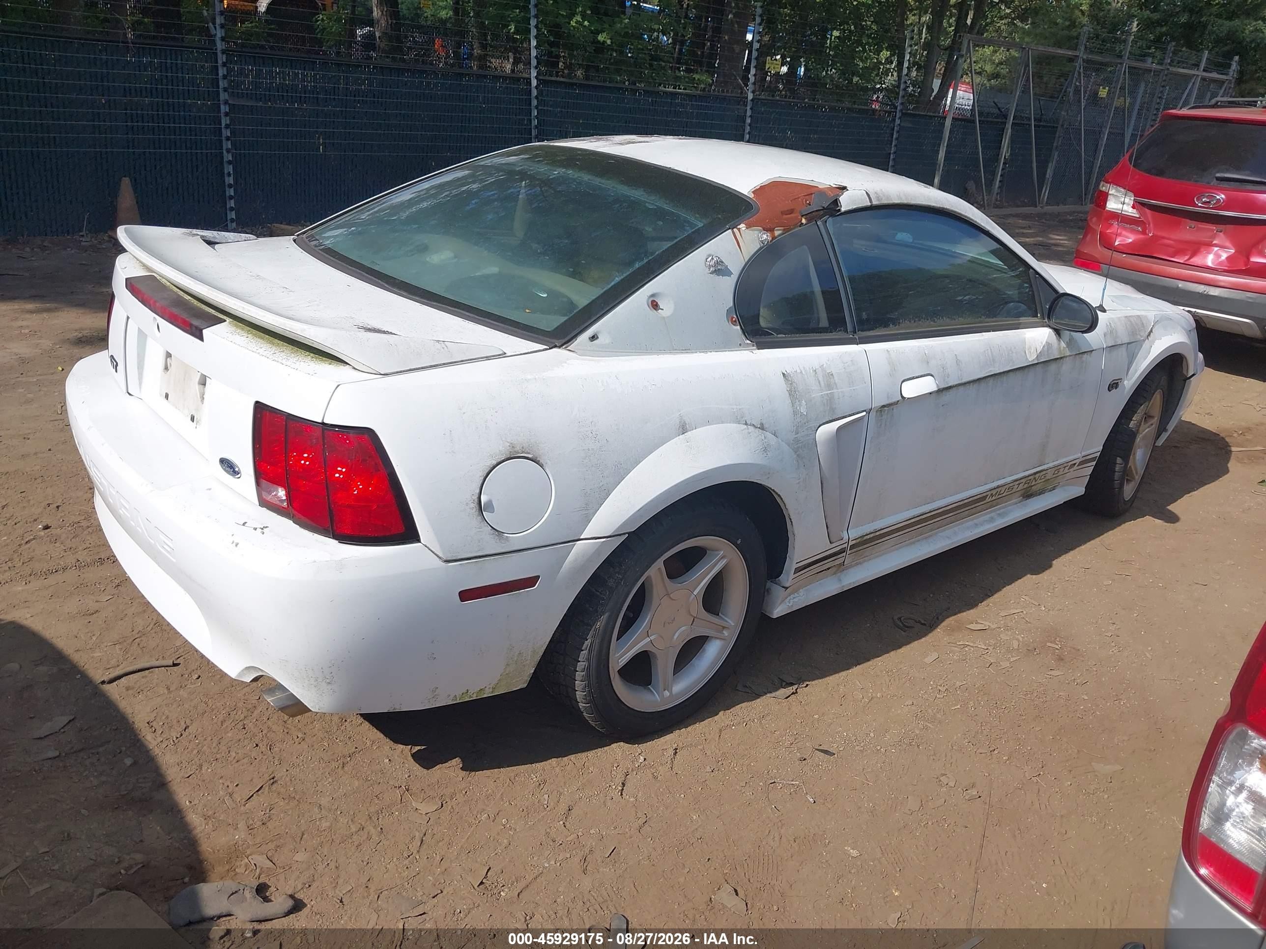 2000 Ford Mustang Gt White vin: 1FAFP42X4YF115934
