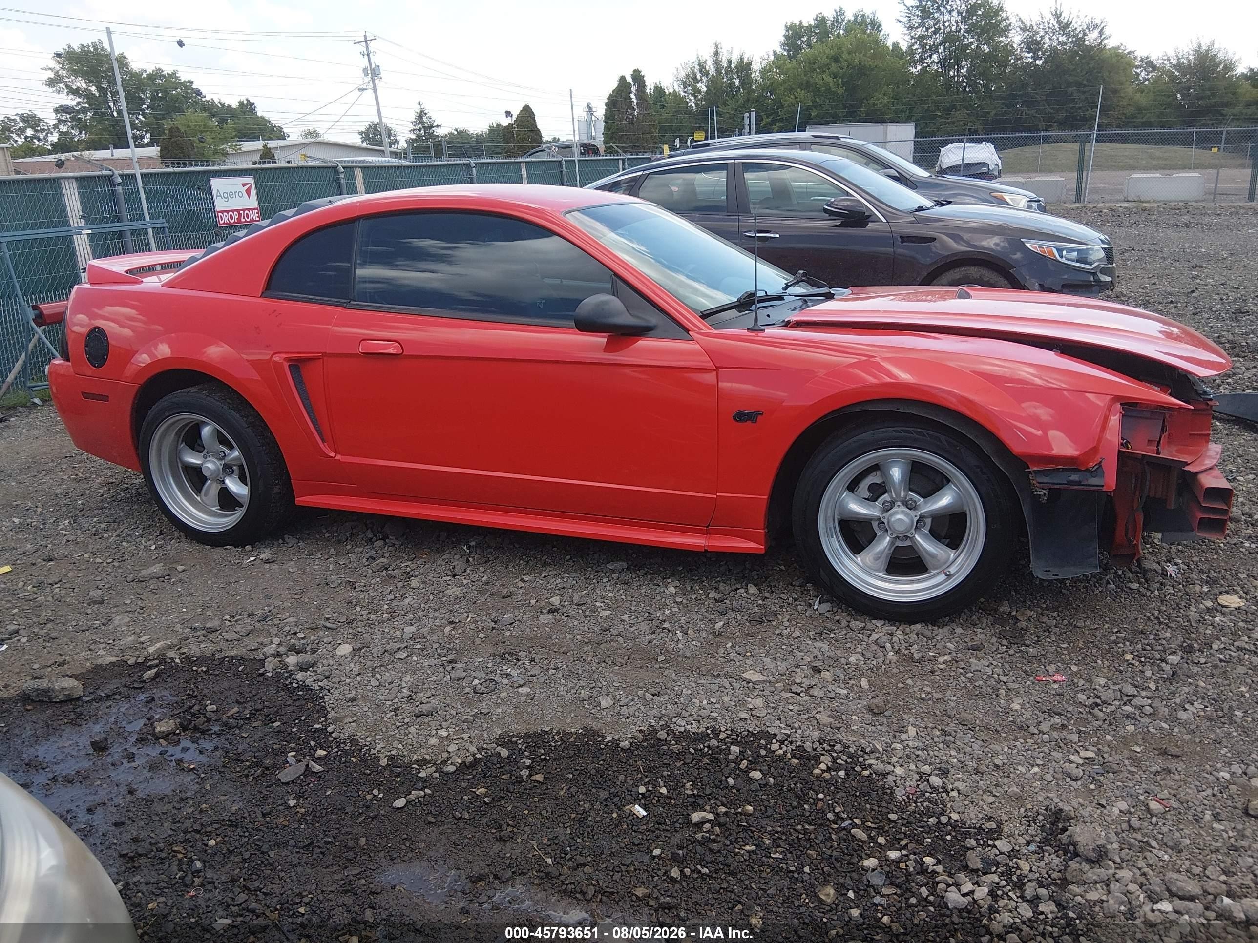 2000 Ford Mustang Gt Red vin: 1FAFP42X4YF164860