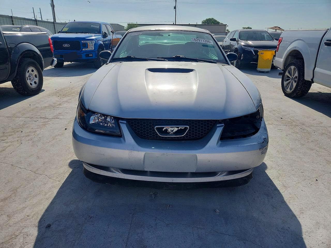 2000 Ford Mustang Gt Silver vin: 1FAFP42X4YF181366