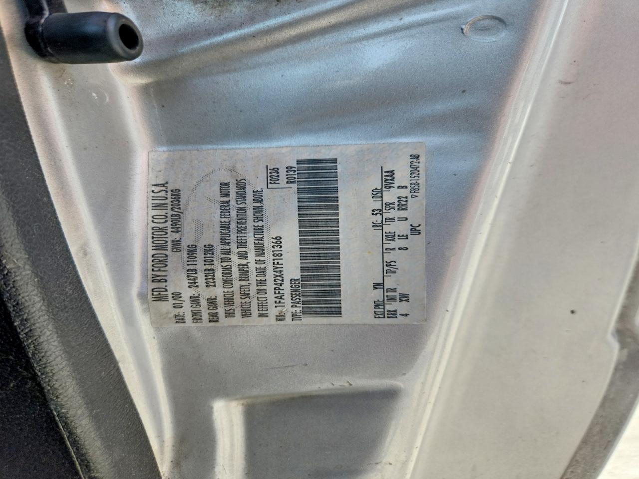 2000 Ford Mustang Gt Silver vin: 1FAFP42X4YF181366