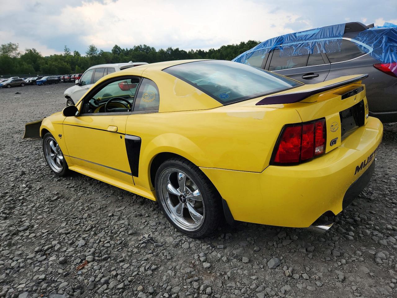 2002 Ford Mustang Gt Yellow vin: 1FAFP42X52F100852