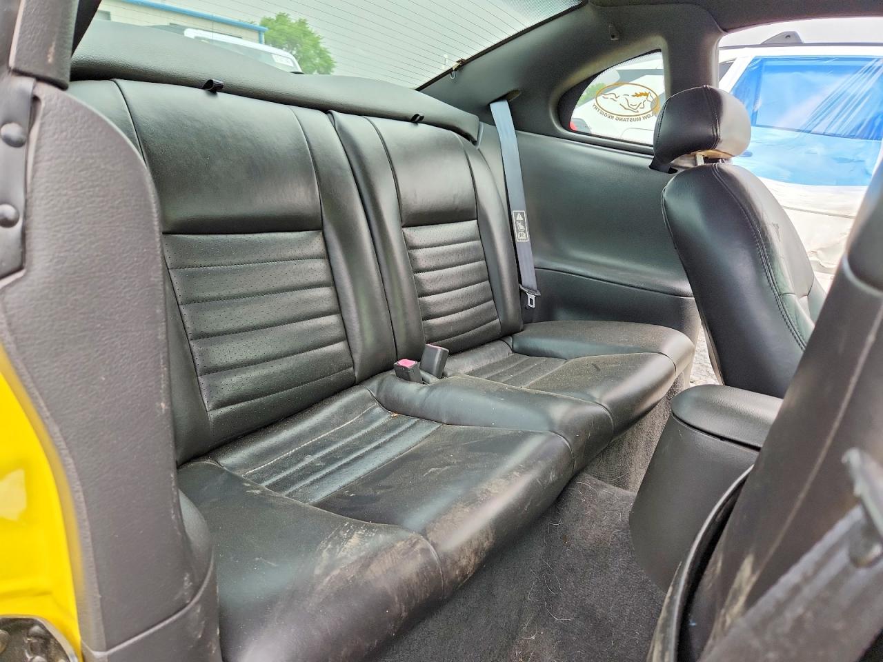 2002 Ford Mustang Gt Yellow vin: 1FAFP42X52F100852