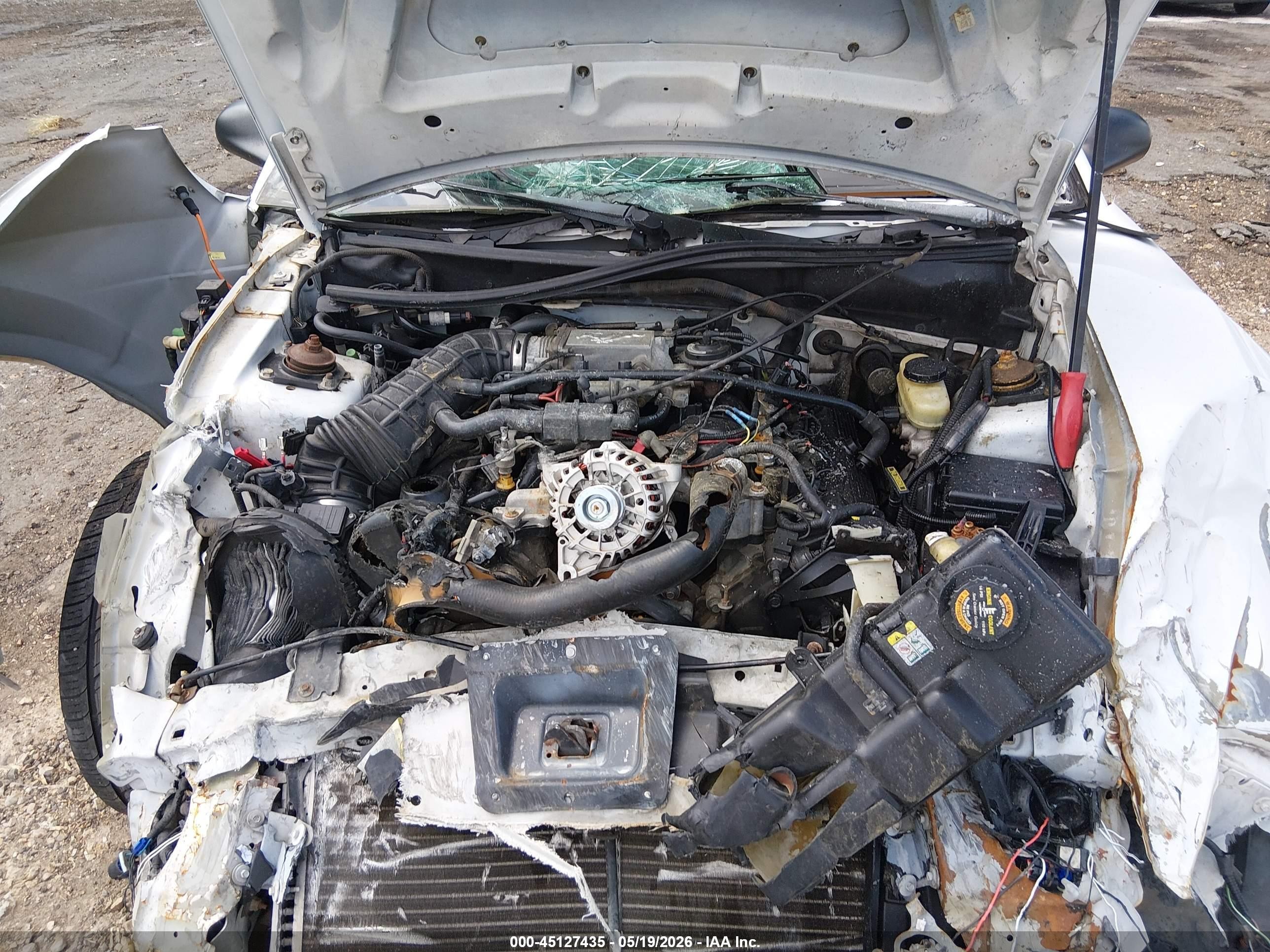 2001 Ford Mustang Gt White vin: 1FAFP42X71F133480