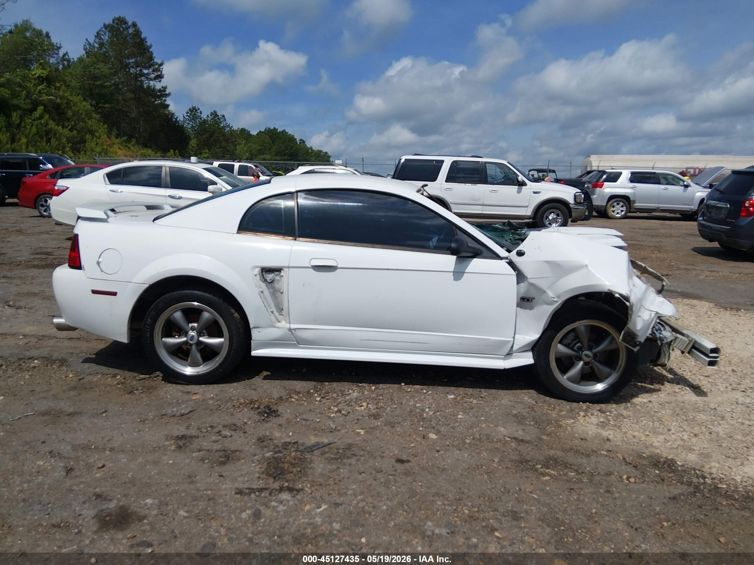 2001 Ford Mustang Gt White vin: 1FAFP42X71F133480