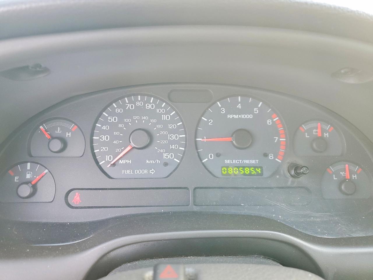2004 Ford Mustang Gt Red vin: 1FAFP42X74F119311