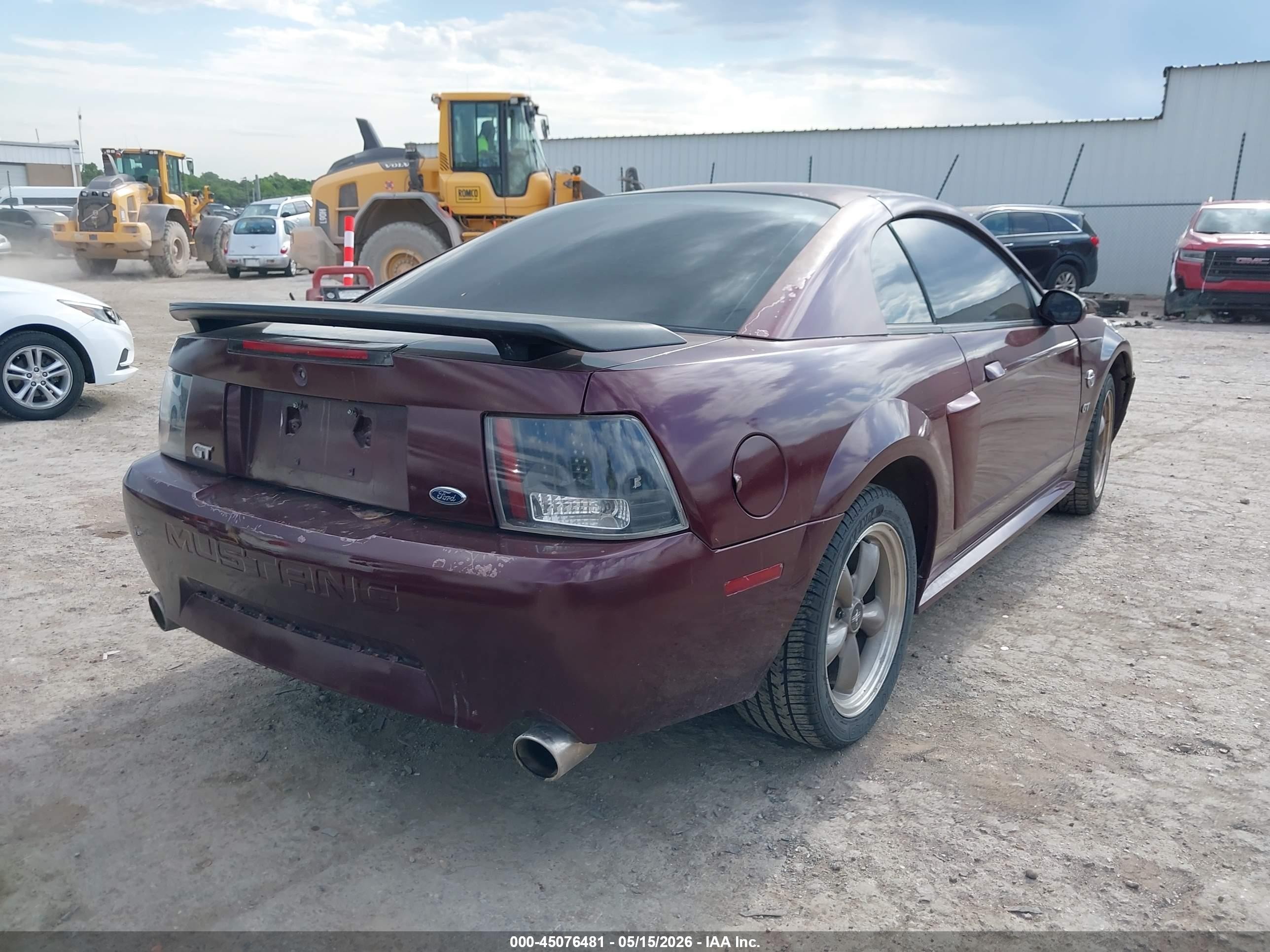2004 Ford Mustang Gt Red vin: 1FAFP42X74F130373