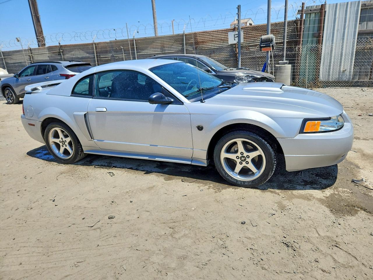 2004 Ford Mustang Gt Silver vin: 1FAFP42X84F212595