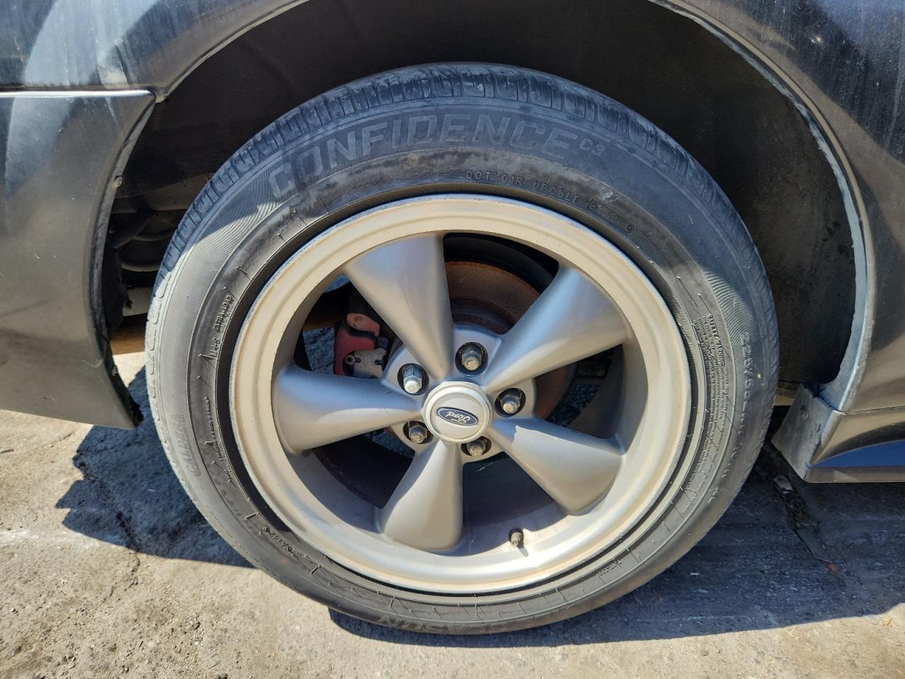 2000 Ford Mustang Gt Black vin: 1FAFP42X8YF193780 Damage: Right Rear Wheel, Curb Rash, > 12 Inches