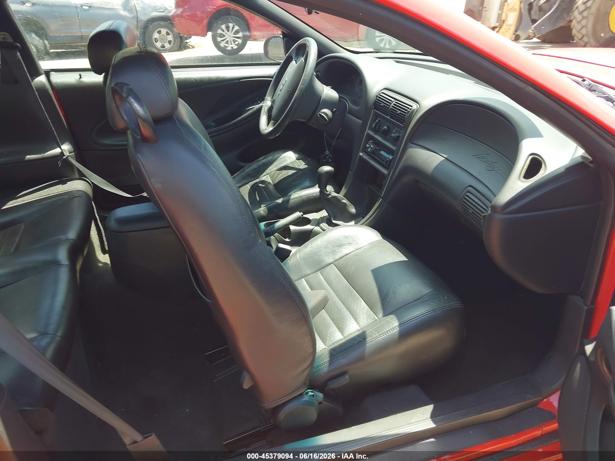 2000 Ford Mustang Gt Red vin: 1FAFP42X8YF215406