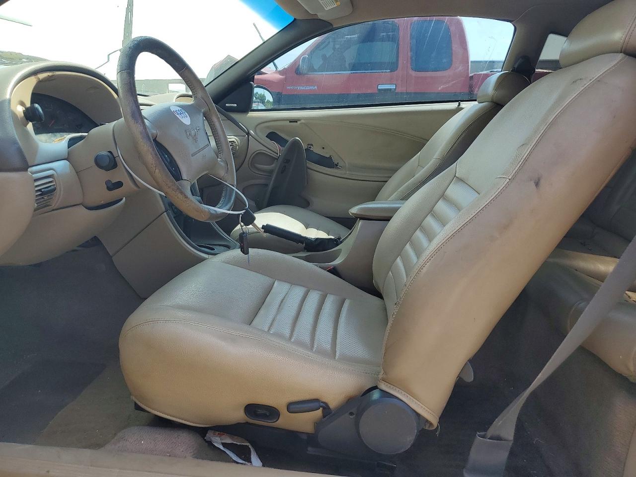 2002 Ford Mustang Gt White vin: 1FAFP42X92F186912