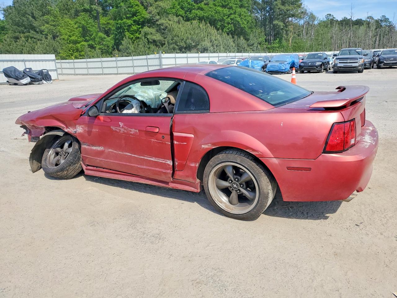 2002 Ford Mustang Gt Burgundy vin: 1FAFP42X92F217141