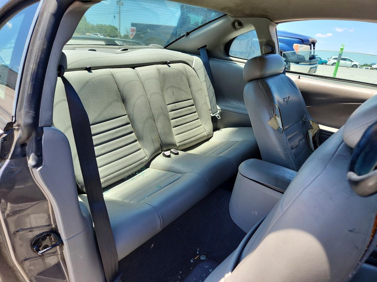 2004 Ford Mustang Gt Silver vin: 1FAFP42X94F184029