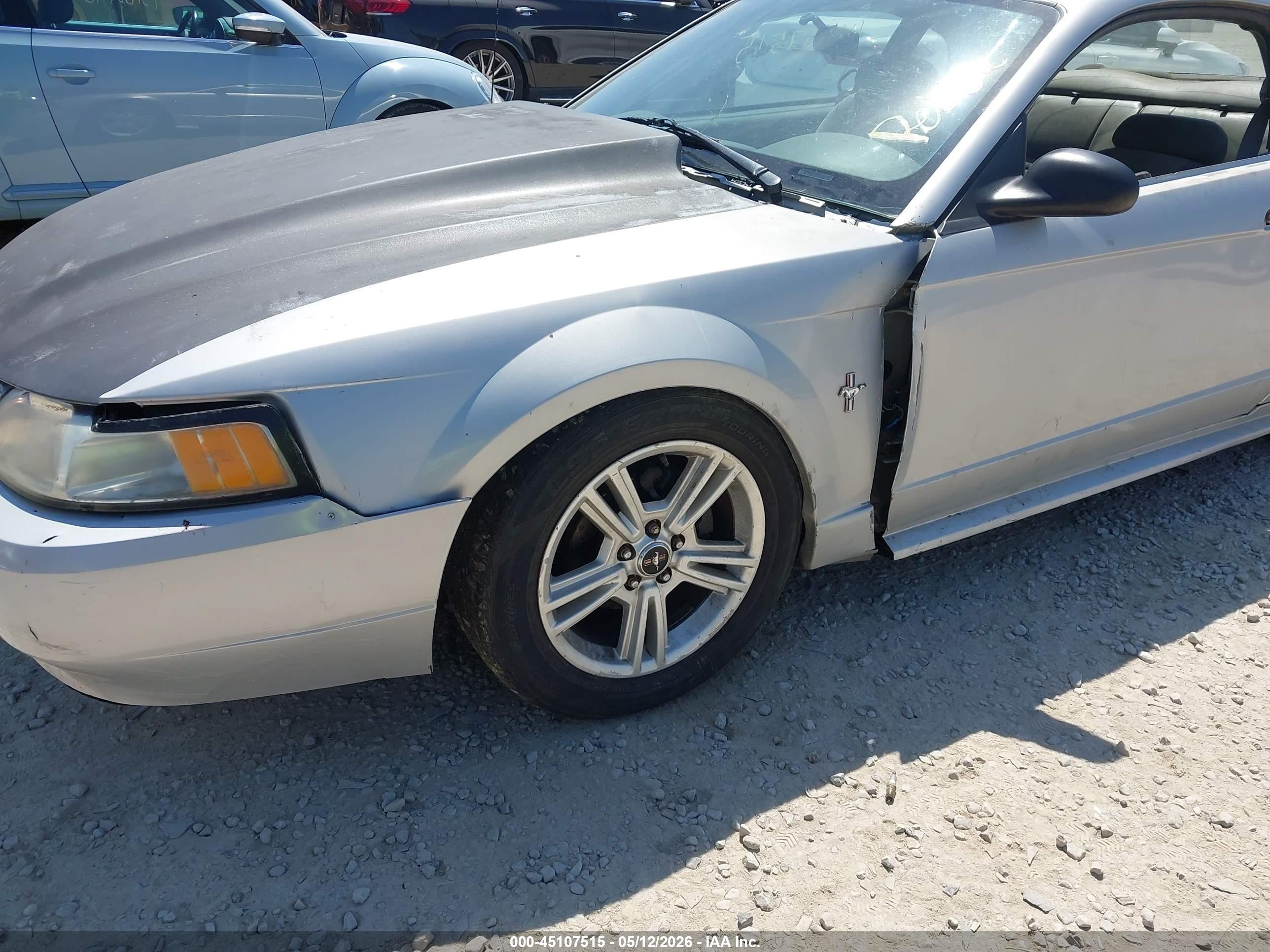 1999 Ford Mustang Gt Серебряный vin: 1FAFP42X9XF136793
