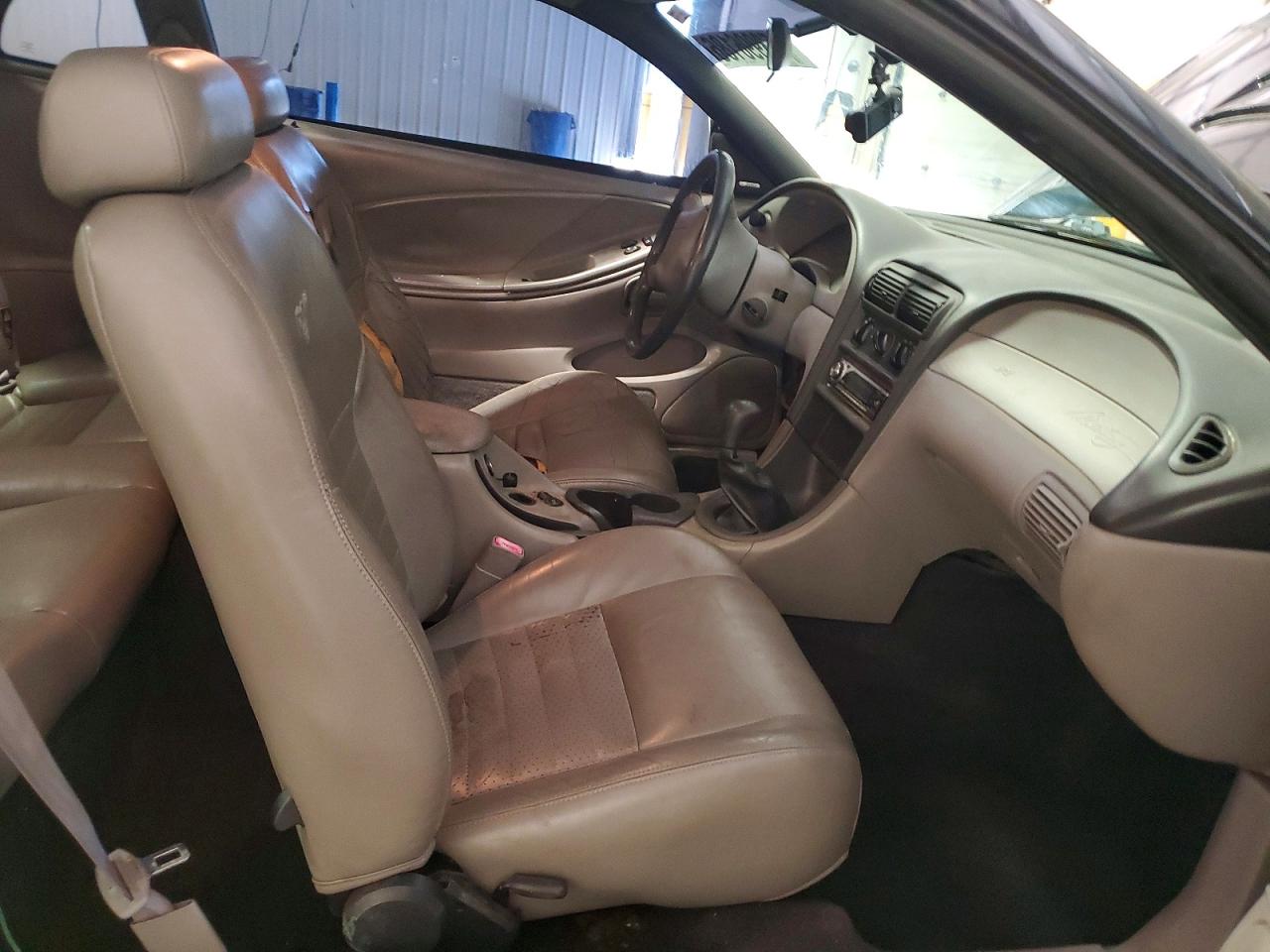 2000 Ford Mustang Gt Black vin: 1FAFP42X9YF302361