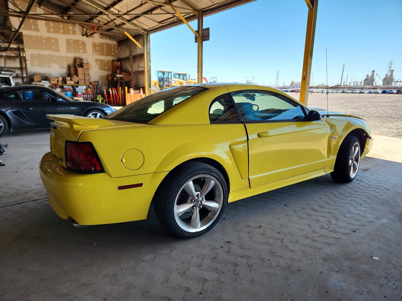 2001 Ford Mustang Gt Yellow vin: 1FAFP42XX1F124501