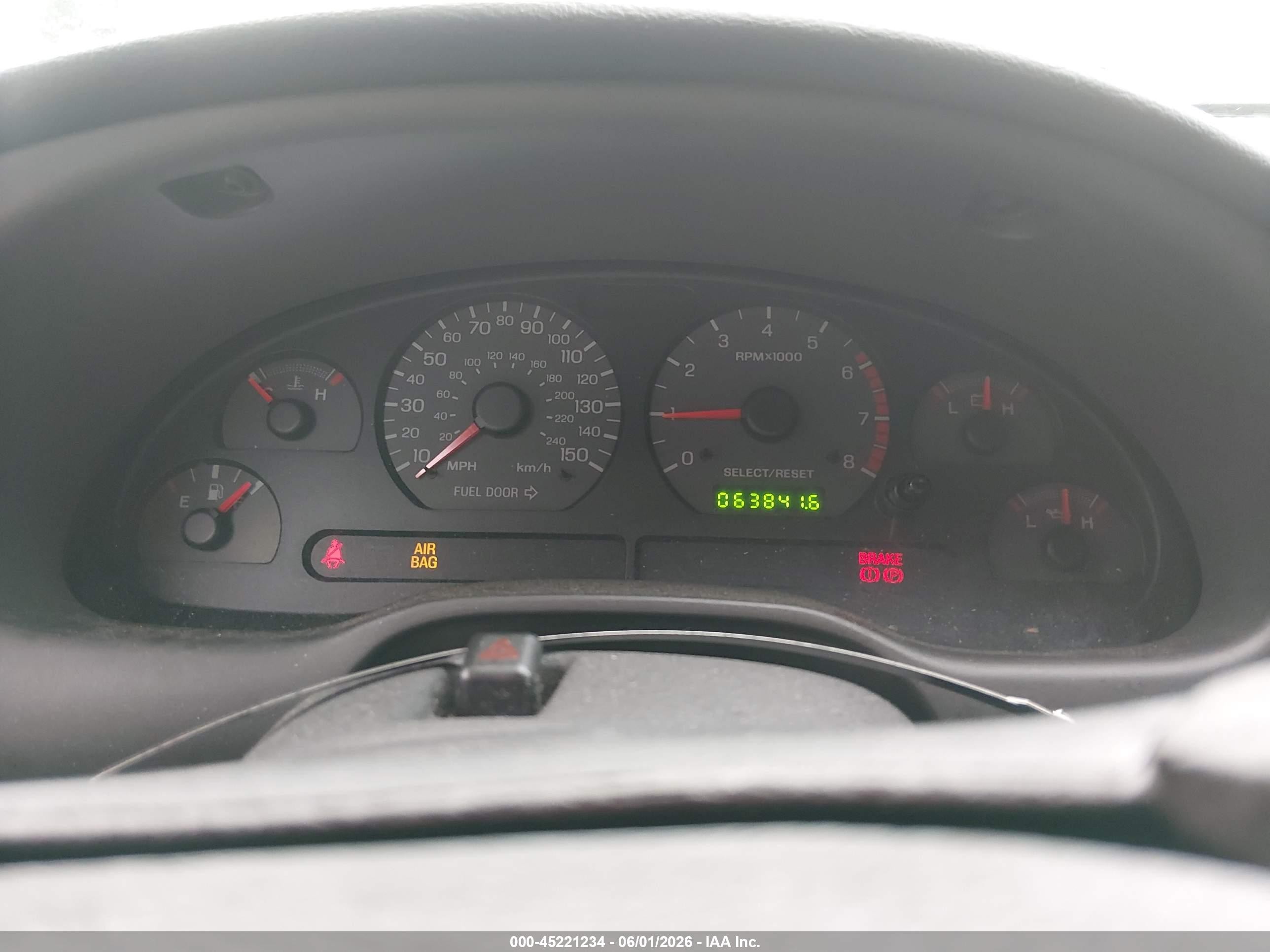 2001 Ford Mustang Gt Red vin: 1FAFP42XX1F233413