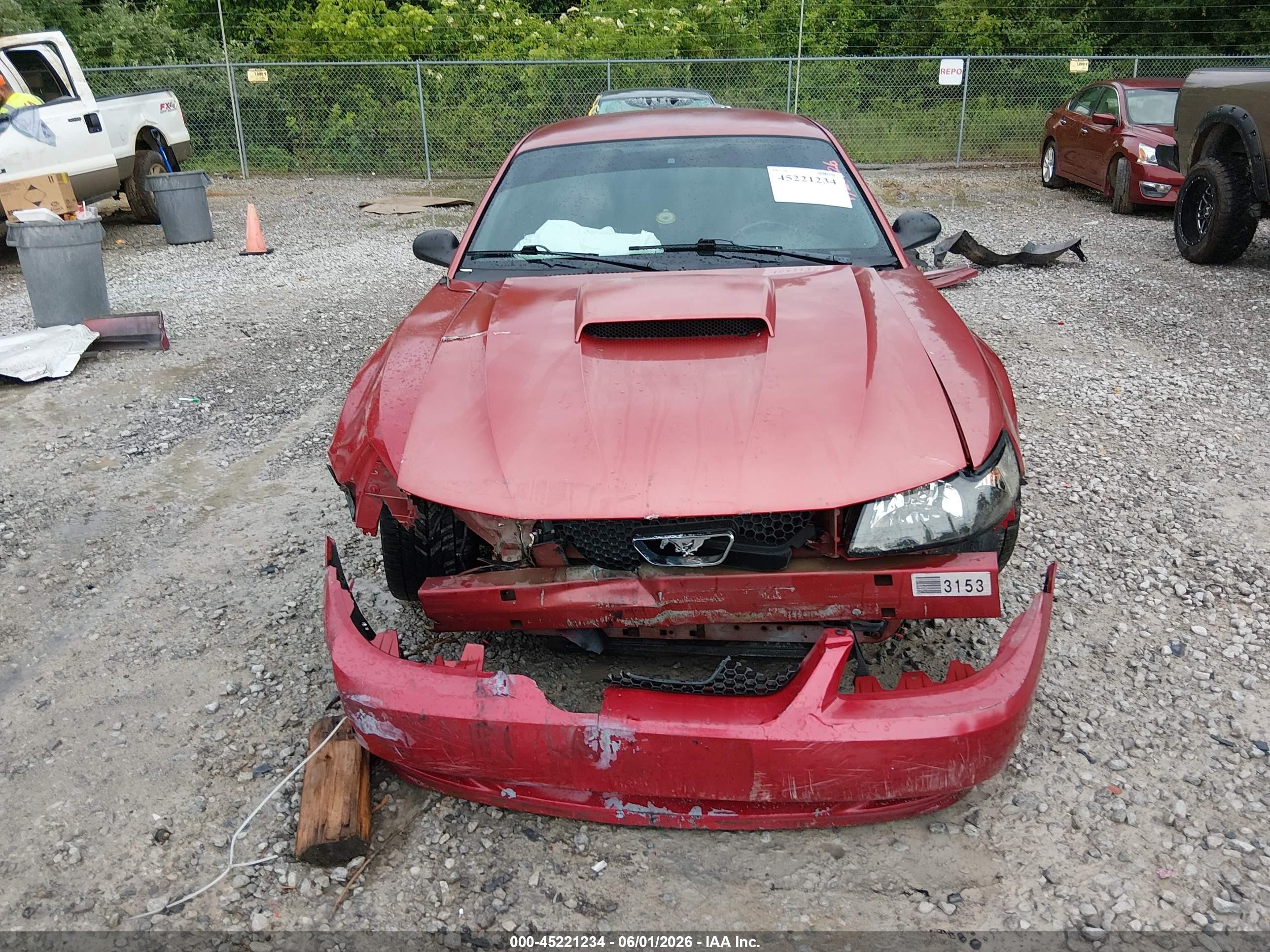 2001 Ford Mustang Gt Red vin: 1FAFP42XX1F233413