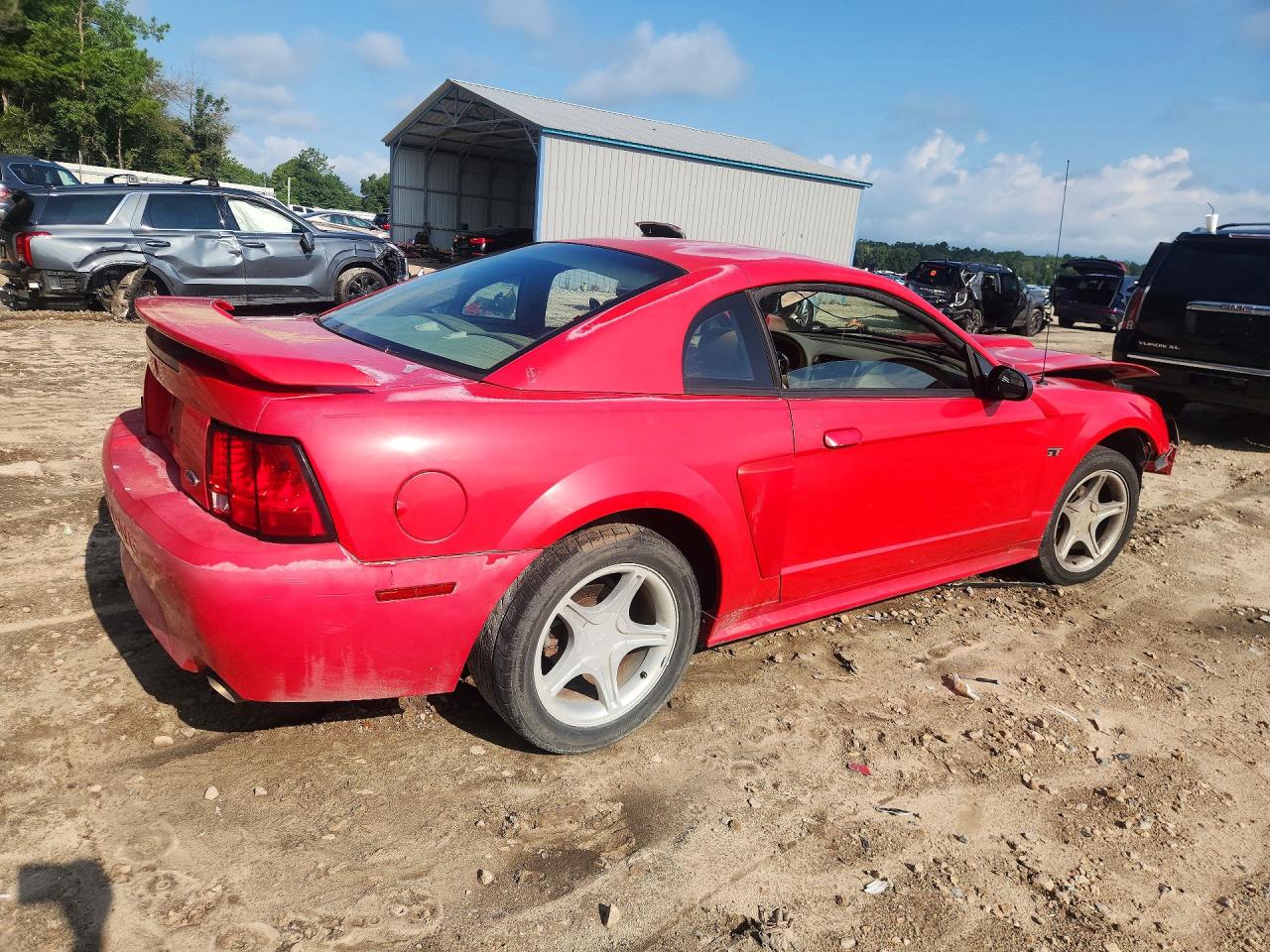 2002 Ford Mustang Gt Red vin: 1FAFP42XX2F120983