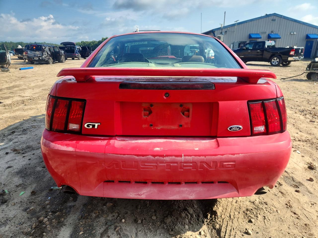 2002 Ford Mustang Gt Red vin: 1FAFP42XX2F120983