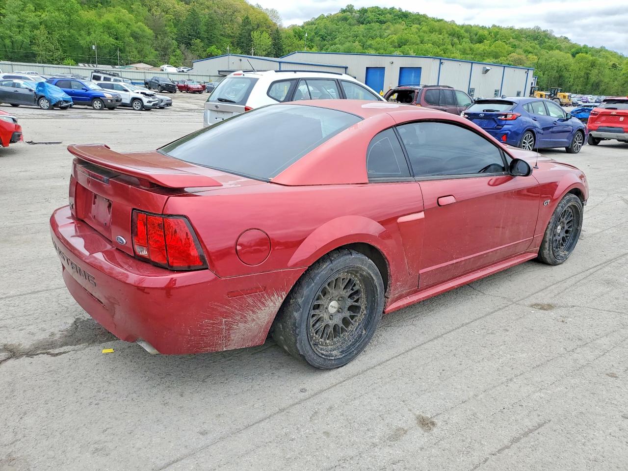 2003 Ford Mustang Gt Burgundy vin: 1FAFP42XX3F454447