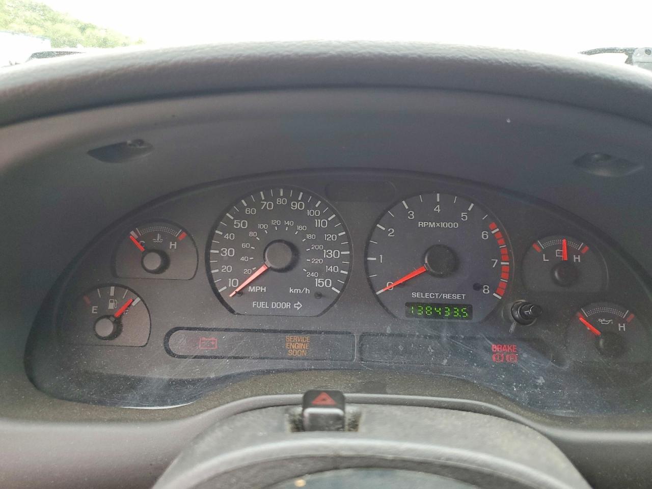 2003 Ford Mustang Gt Burgundy vin: 1FAFP42XX3F454447