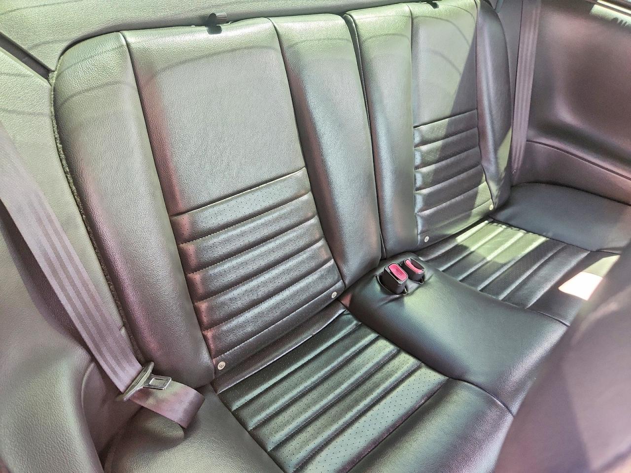 2004 Ford Mustang Gt Gray vin: 1FAFP42XX4F127466