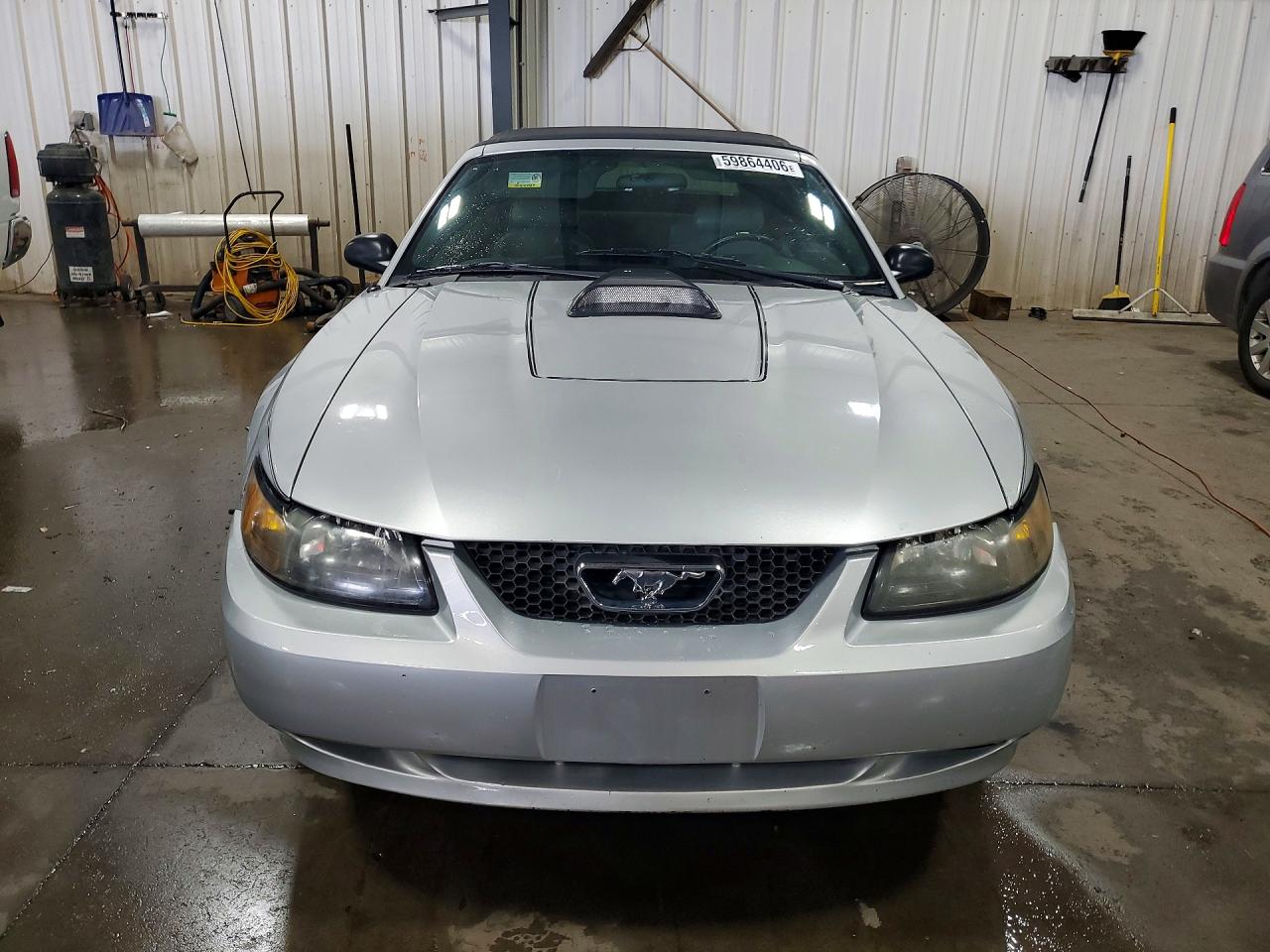 2004 Ford Mustang Silver vin: 1FAFP44404F123171