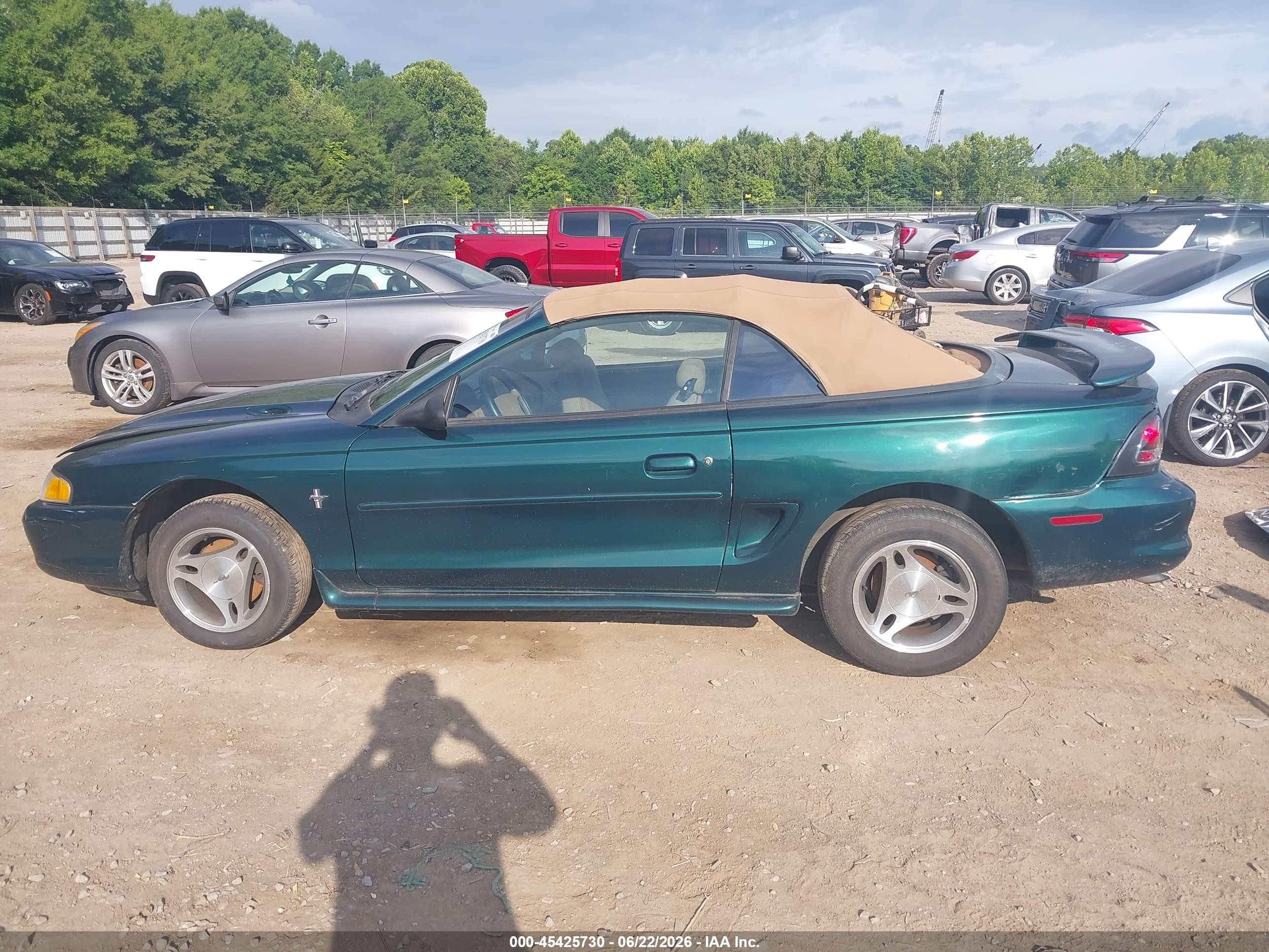 1998 Ford Mustang   Green vin: 1FAFP4440WF134982