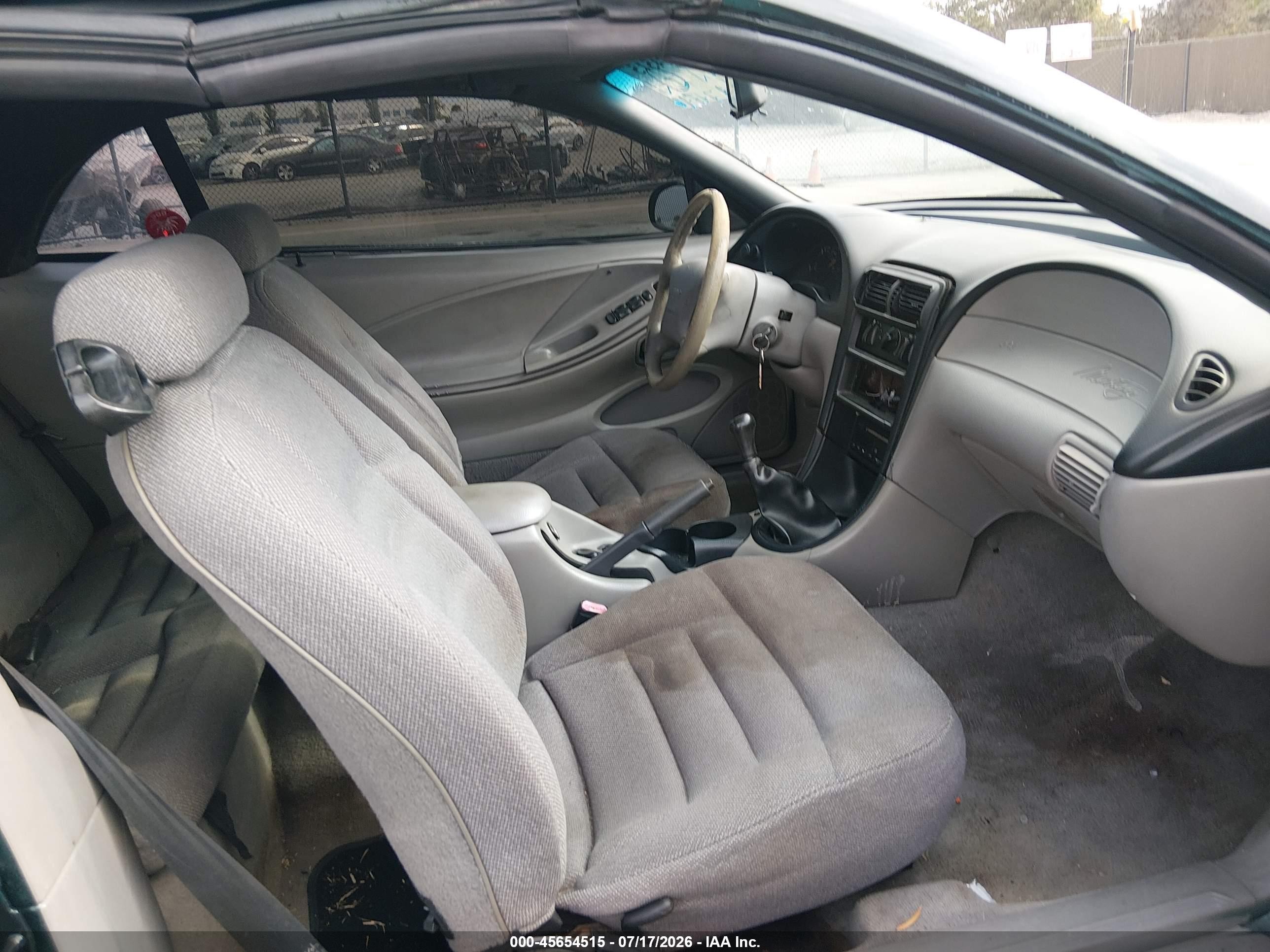 1998 Ford Mustang   Green vin: 1FAFP4440WF155816