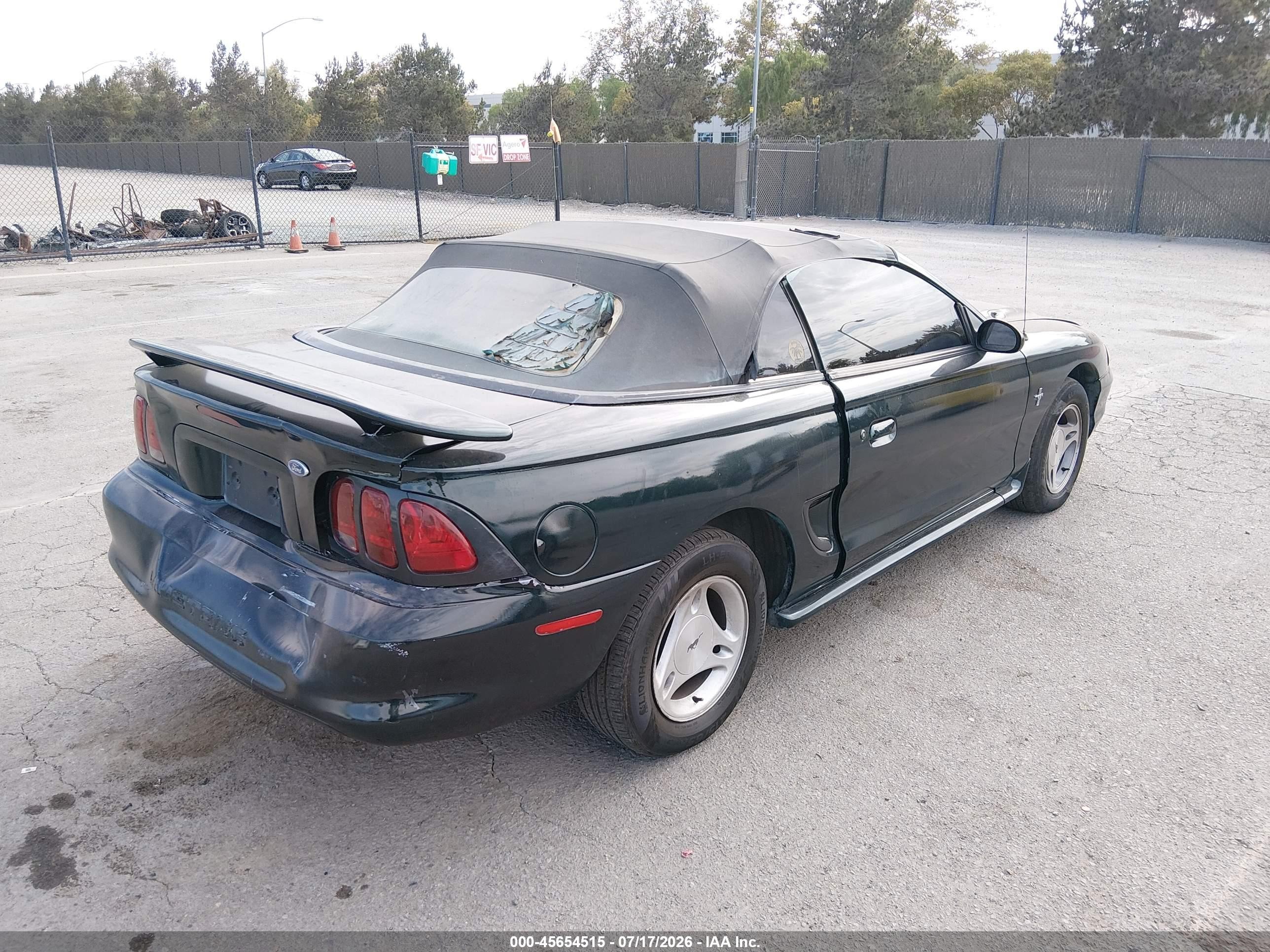 1998 Ford Mustang   Green vin: 1FAFP4440WF155816