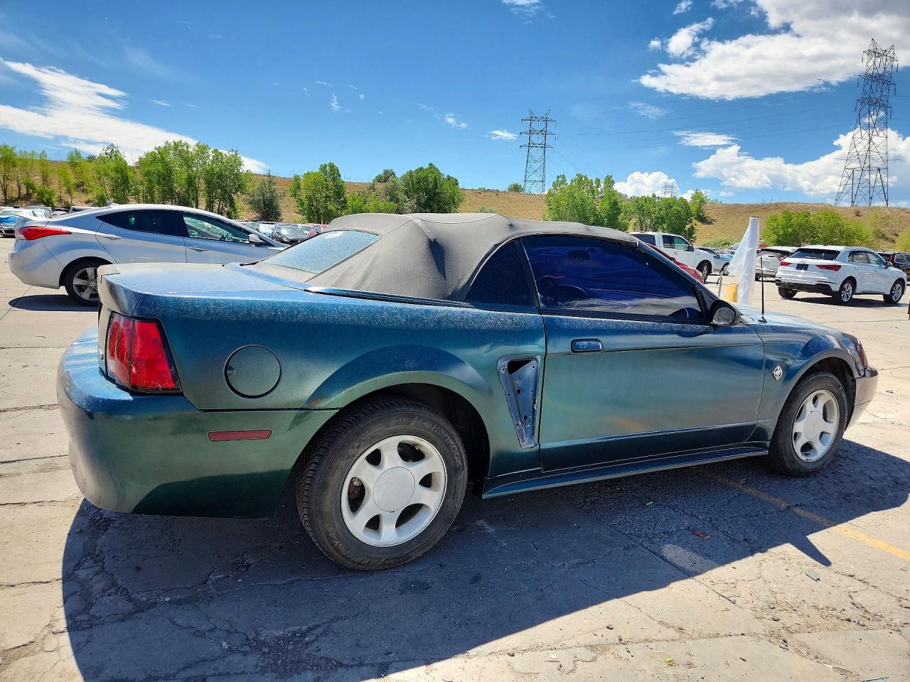 1999 Ford Mustang Green vin: 1FAFP4441XF166924