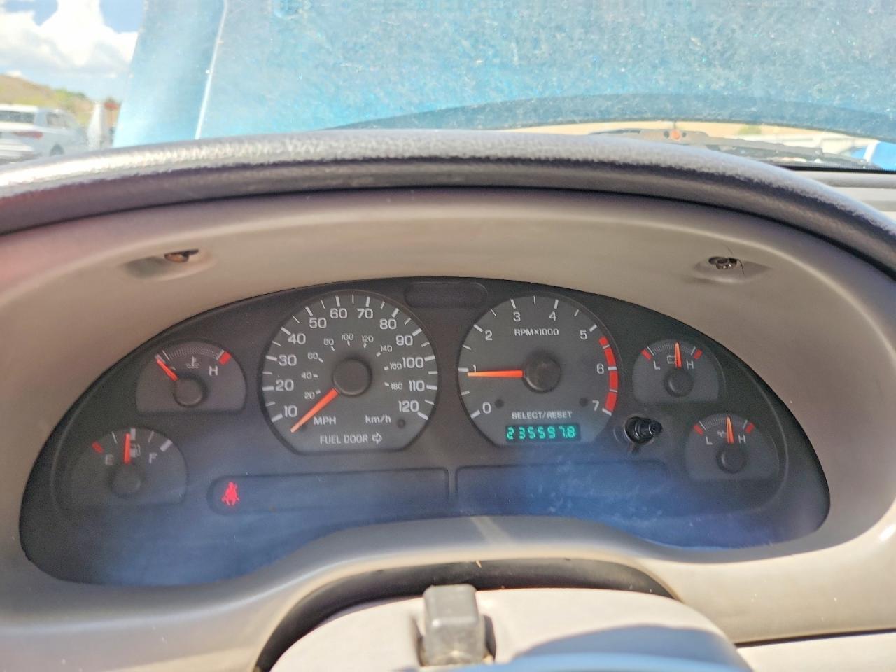 1999 Ford Mustang Green vin: 1FAFP4441XF166924
