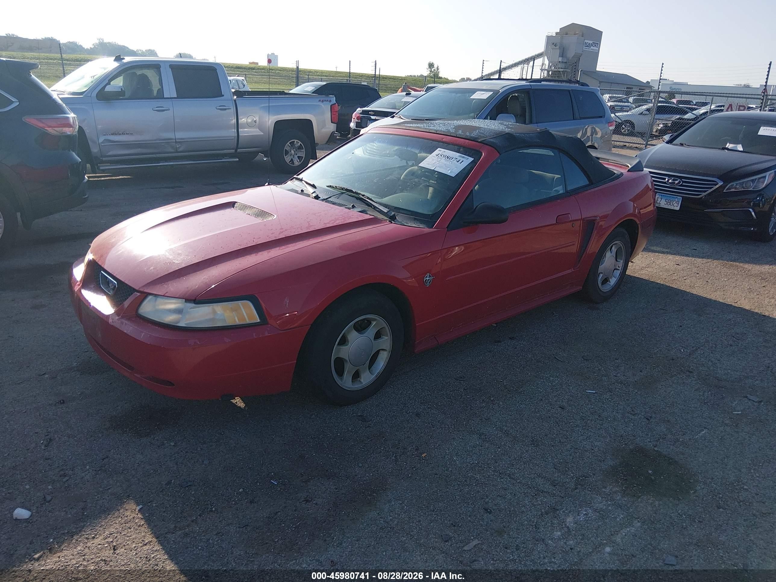 1999 Ford Mustang   Red vin: 1FAFP4441XF186459