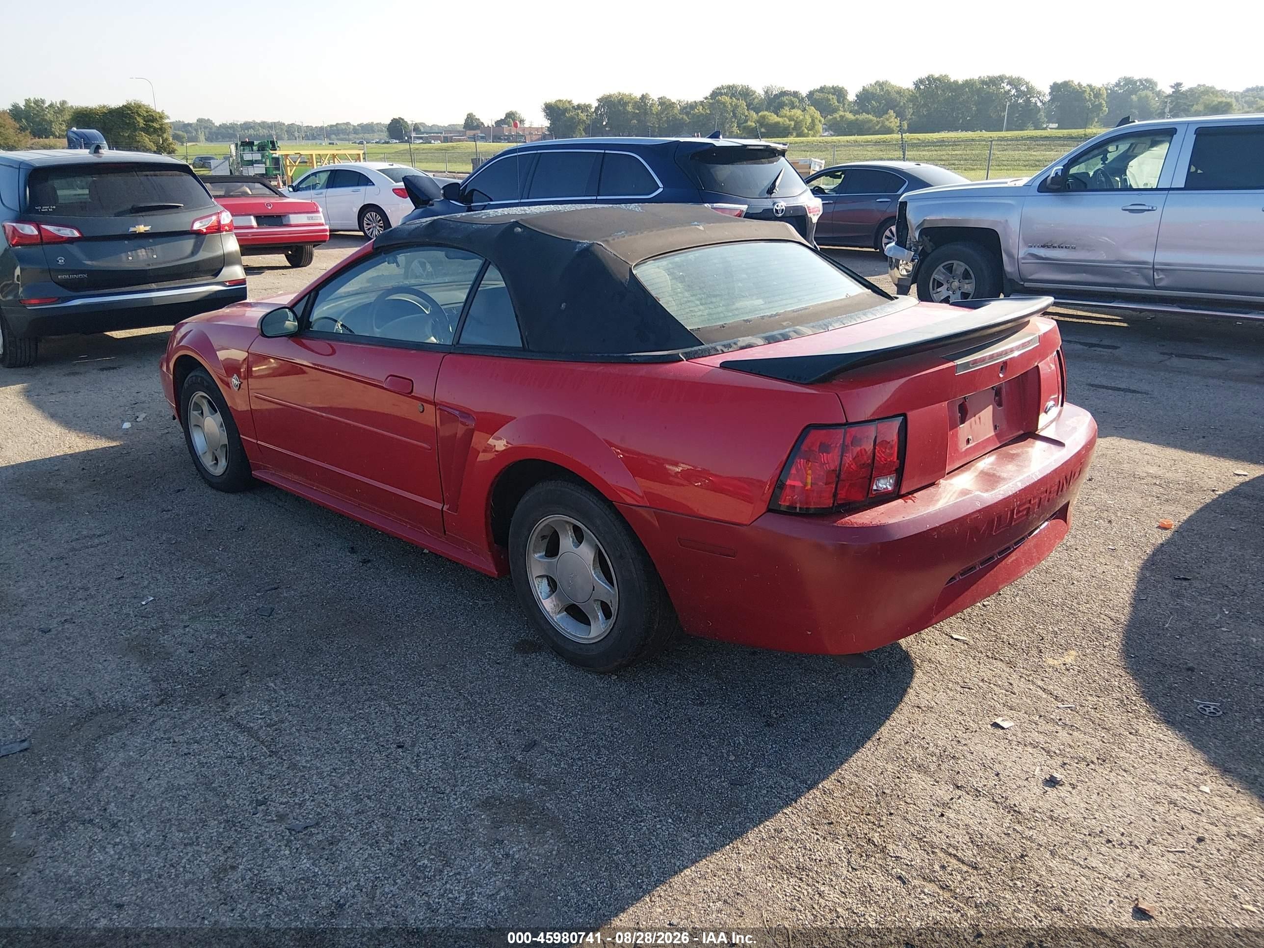 1999 Ford Mustang   Red vin: 1FAFP4441XF186459