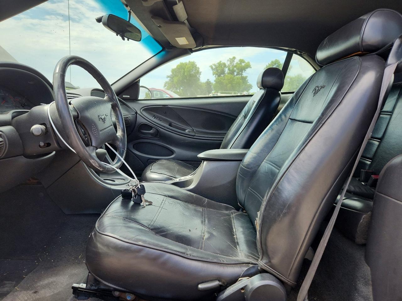 2002 Ford Mustang Gray vin: 1FAFP44422F160977