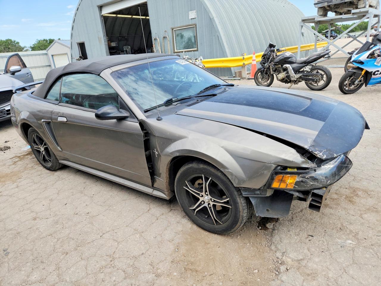2002 Ford Mustang Gray vin: 1FAFP44422F160977