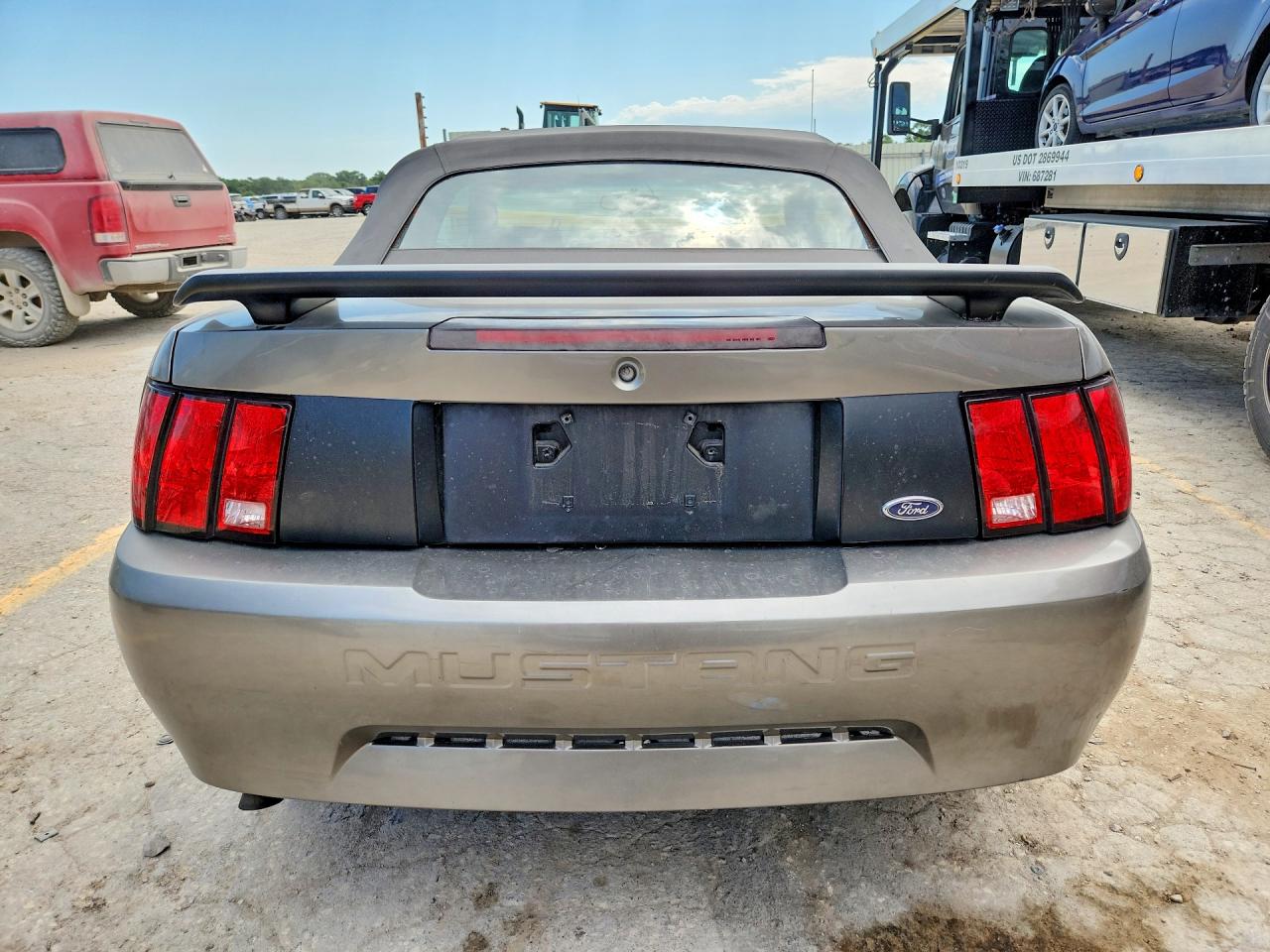 2002 Ford Mustang Gray vin: 1FAFP44422F160977