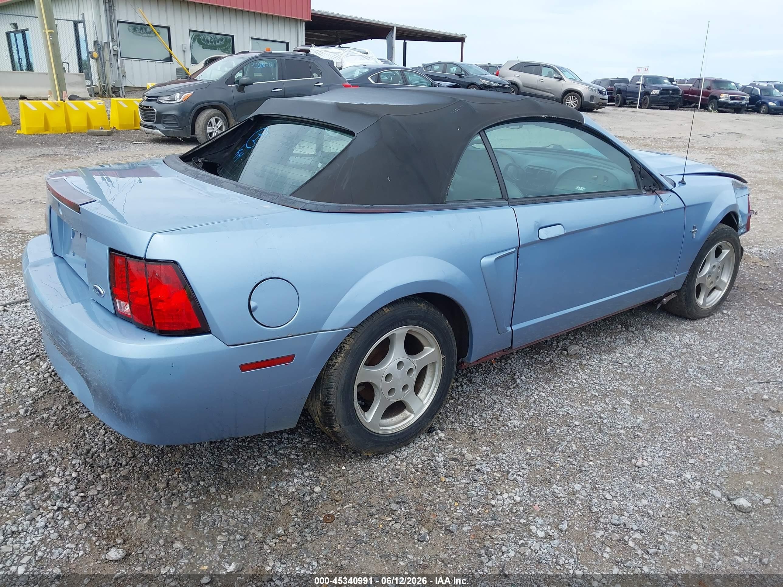 2003 Ford Mustang   Blue vin: 1FAFP44423F354538
