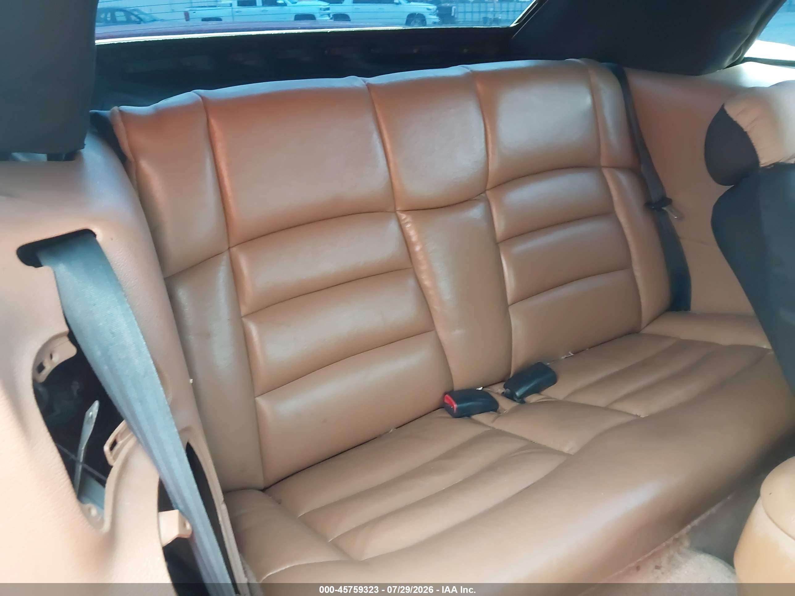 1998 Ford Mustang   Red vin: 1FAFP4442WF271776