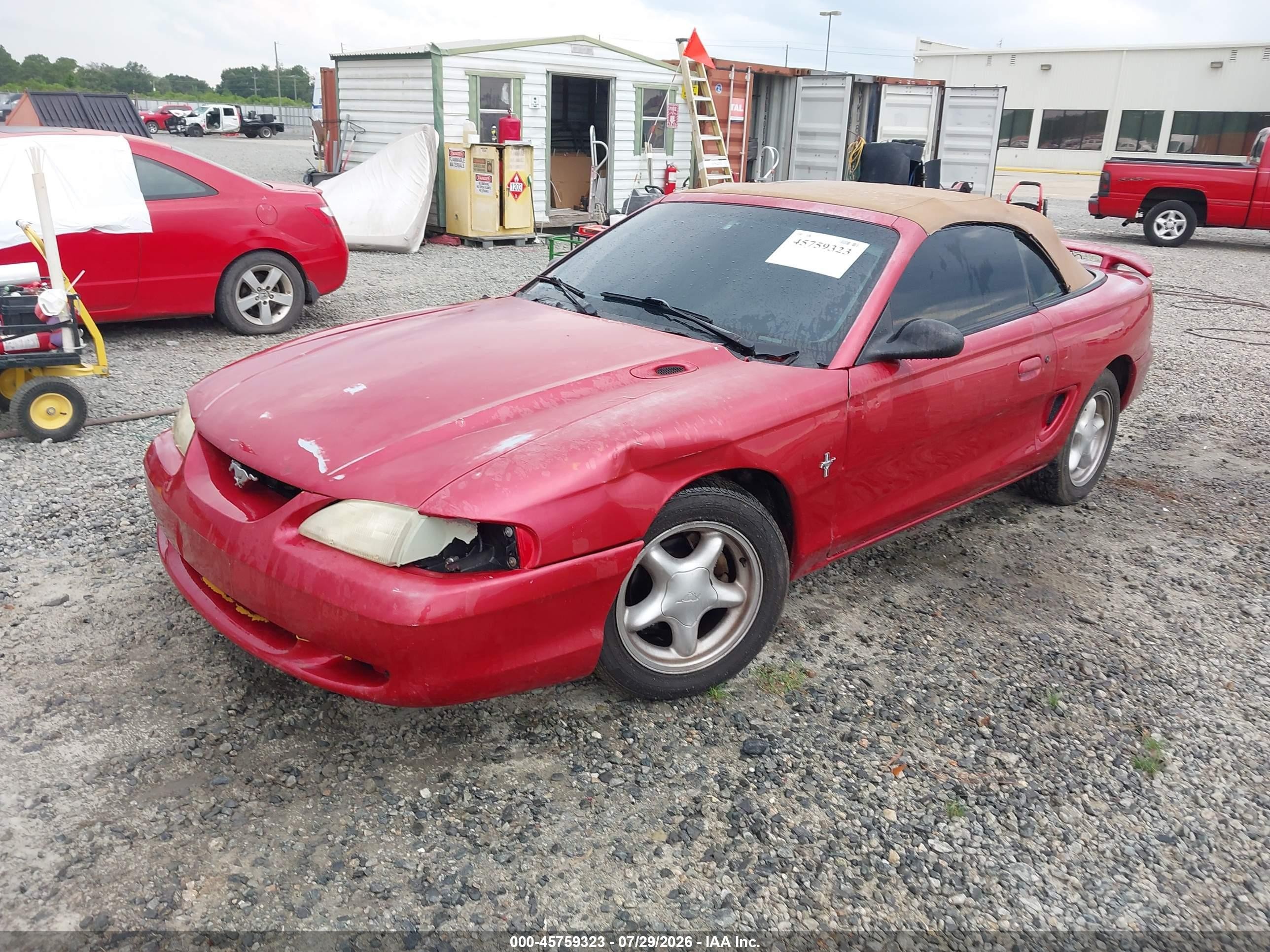 1998 Ford Mustang   Red vin: 1FAFP4442WF271776