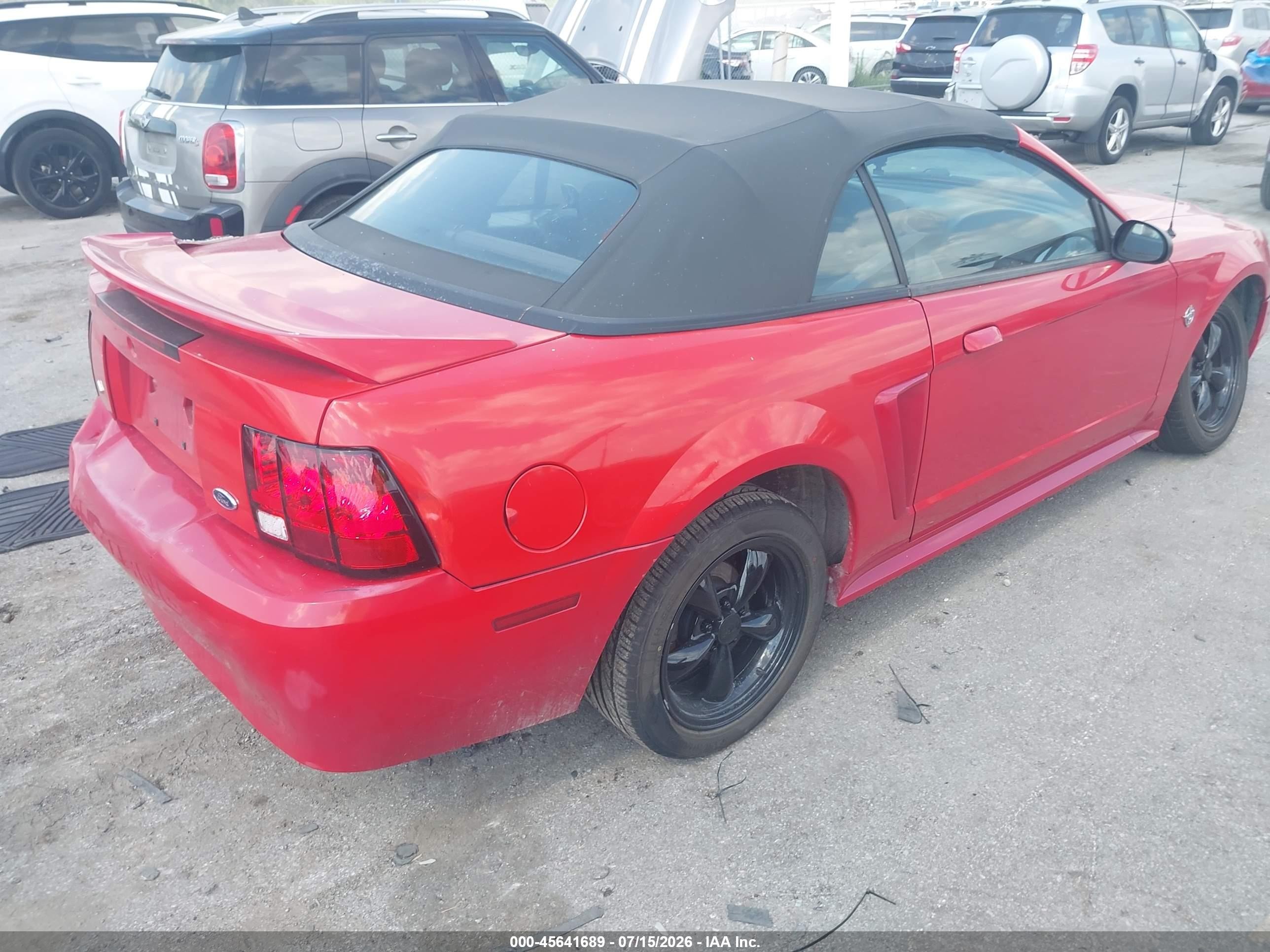 1999 Ford Mustang   Red vin: 1FAFP4442XF235491